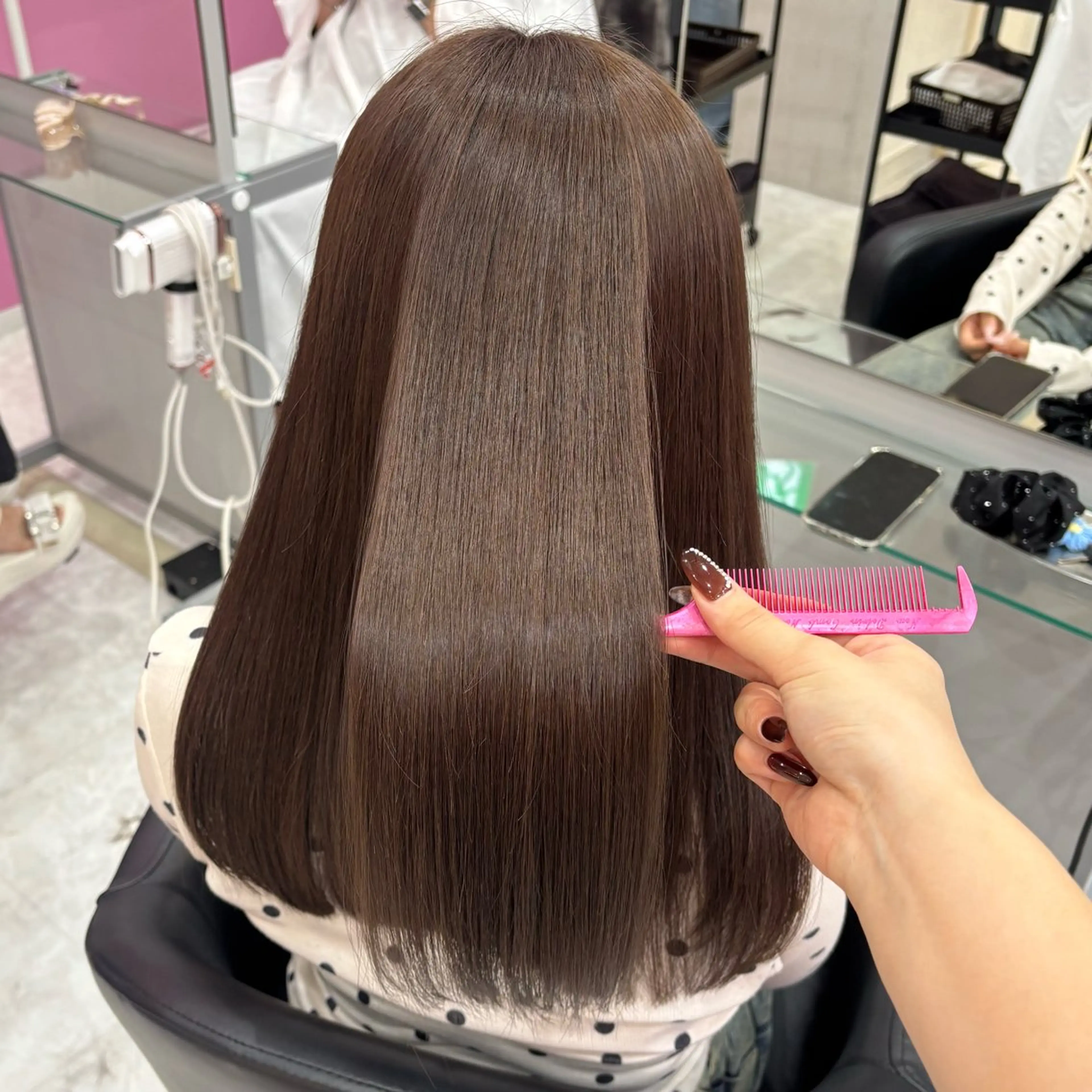 ロング 服部 沙弥佳のヘアスタイル