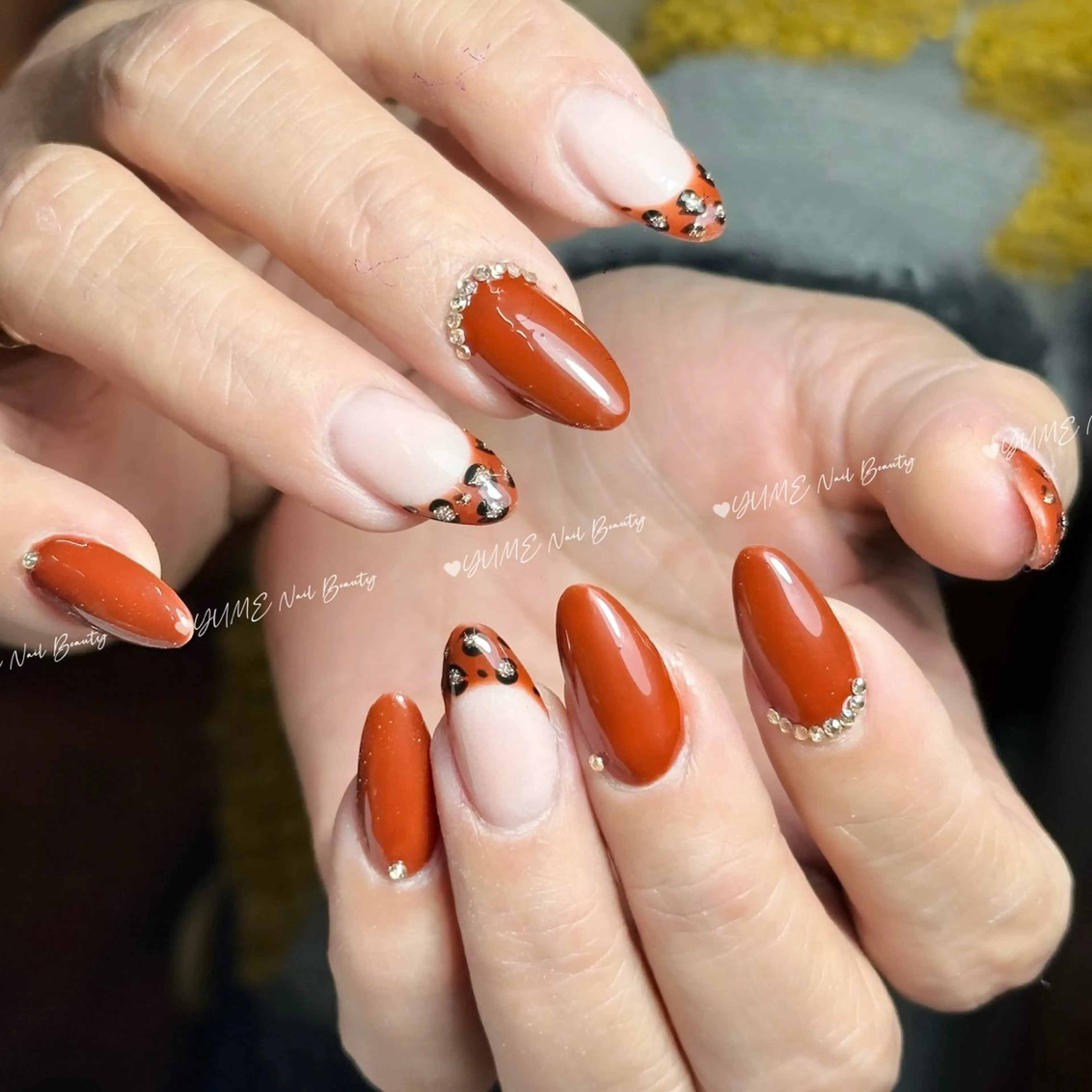 ミディアム ガー NAILのネイルデザイン