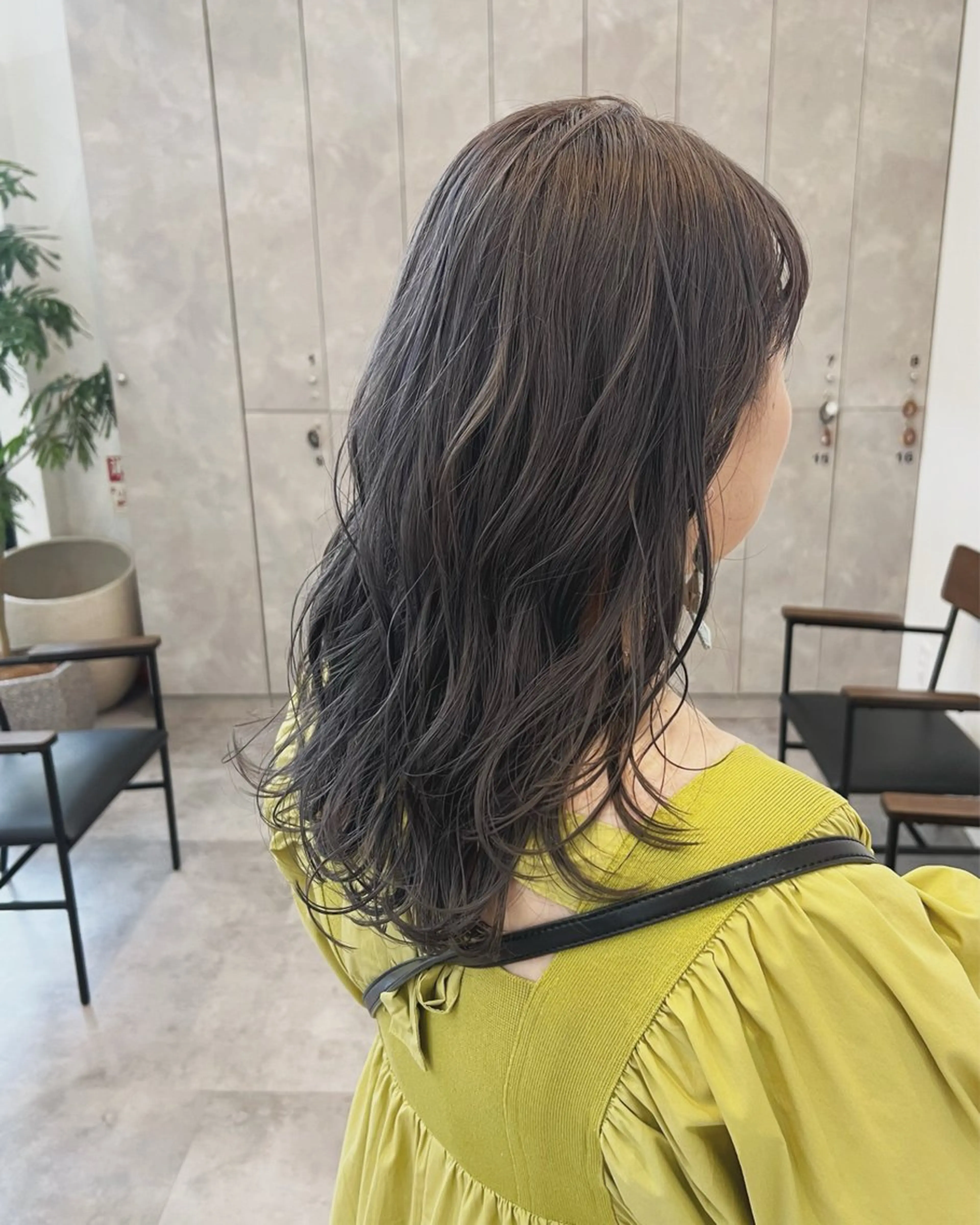 セミロング カラー アッシュ アッシュグレー アッシュグレージュ グレージュ カット ヘアカラー トリートメント ✨NOMAD印西✨ 黒川勇輝のヘアスタイル