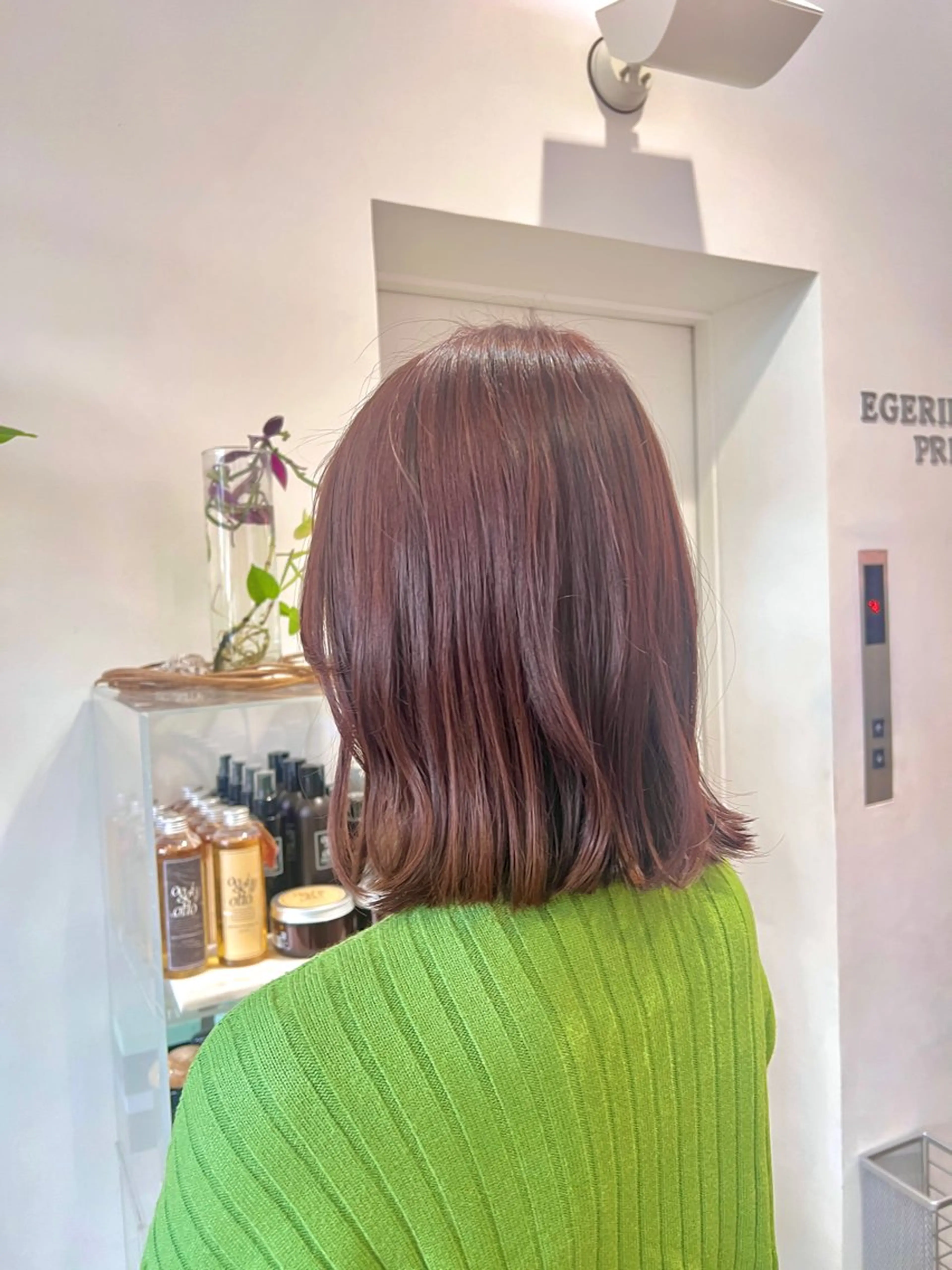 ミディアム カラー ブリーチ ピンクカラー 🌷ショートレイヤー ヘッドスパ🌷鈴木のヘアスタイル