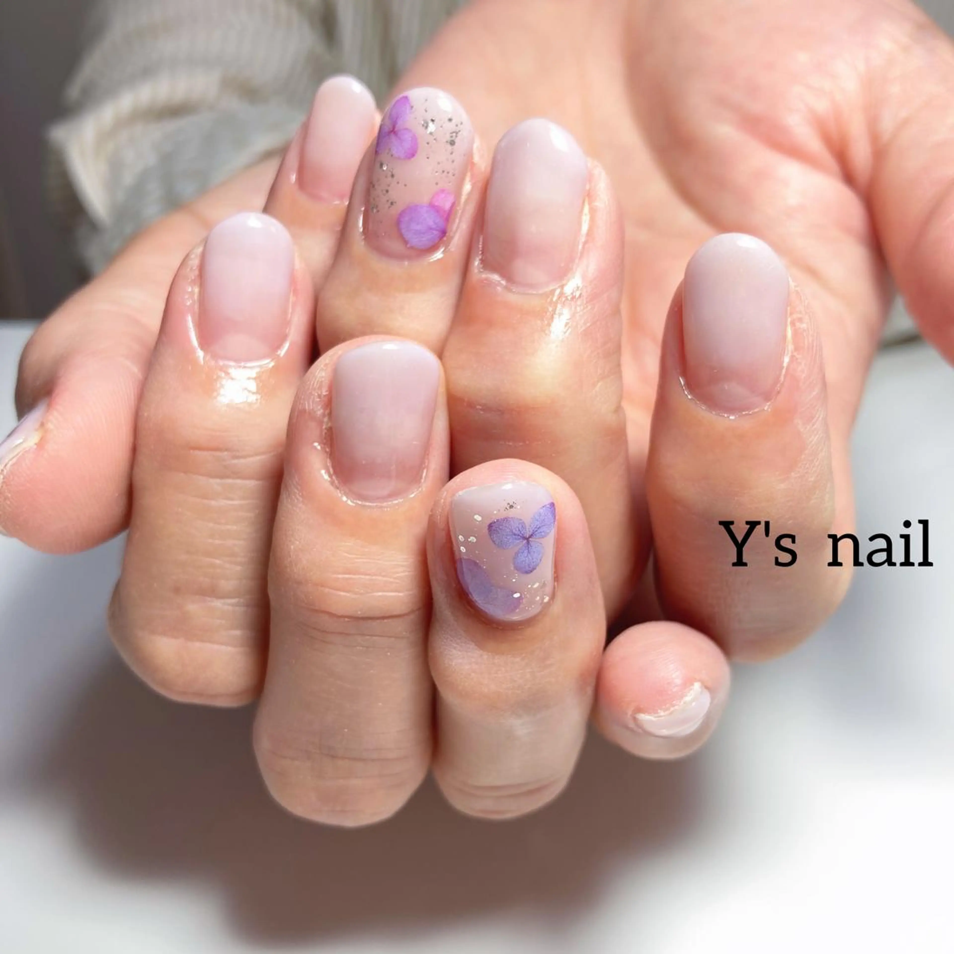 ネイル 手書きが得意🖌️ Y’s  nailのネイルデザイン