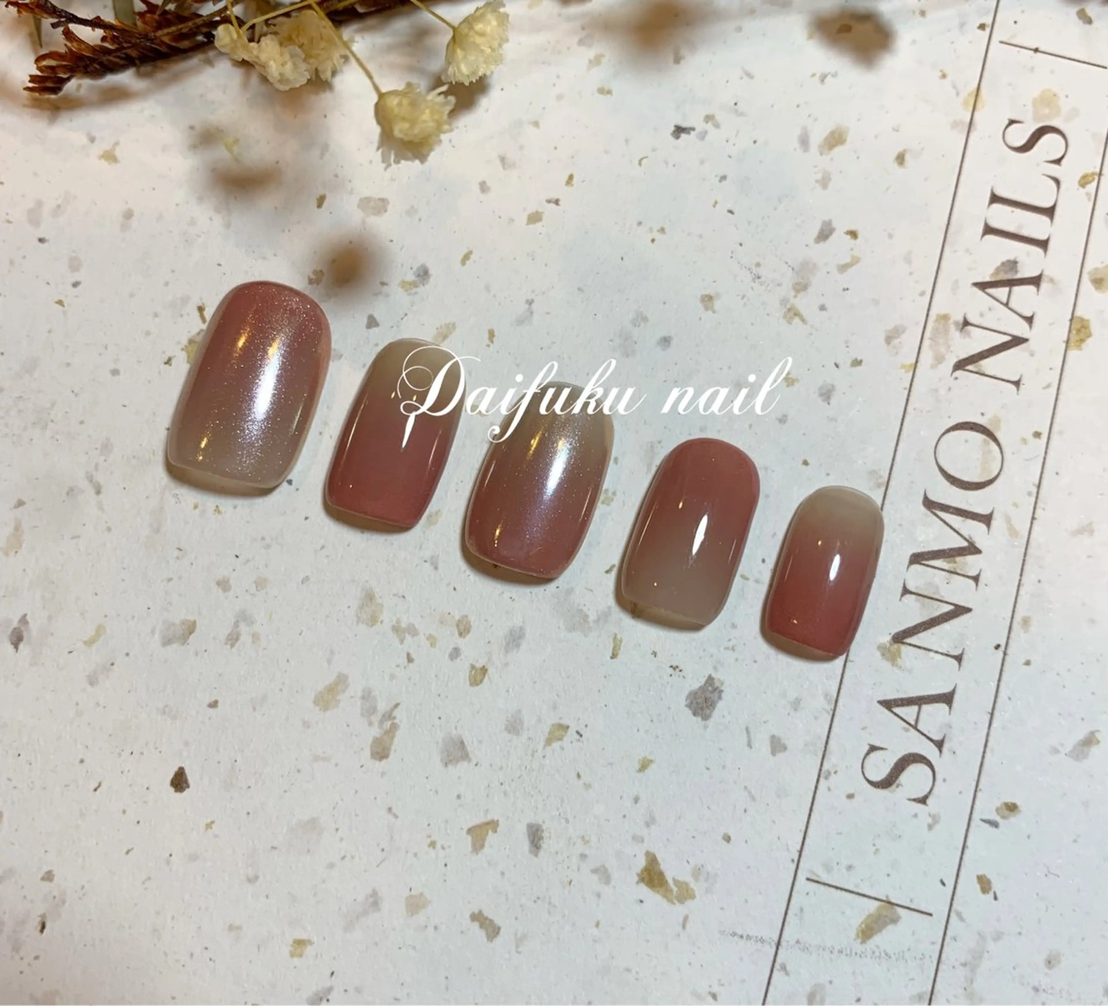 ショート Daifuku nailsのネイルデザイン