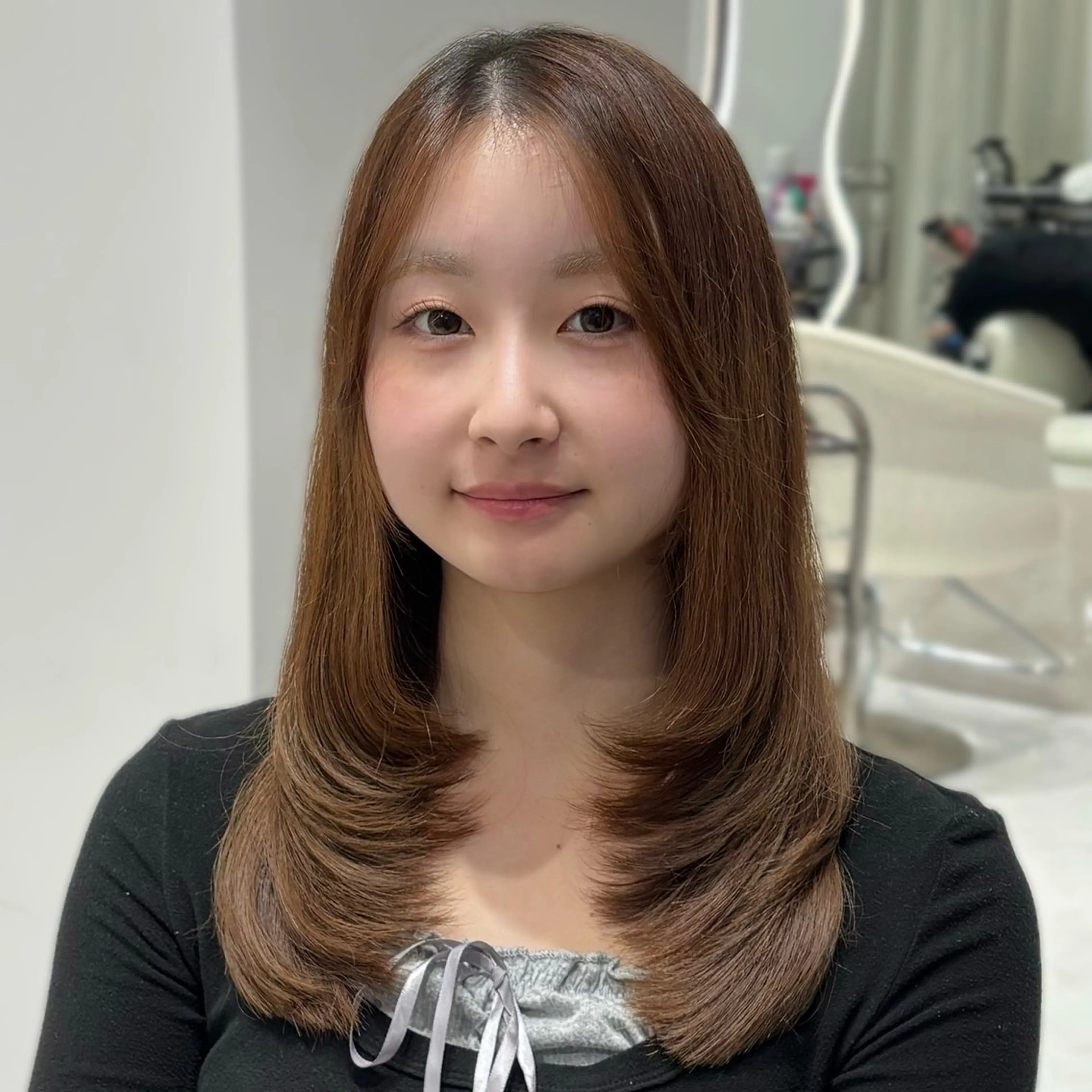 セミロング 韓国風ヘア レイヤーカット 後藤 瑠菜のヘアスタイル