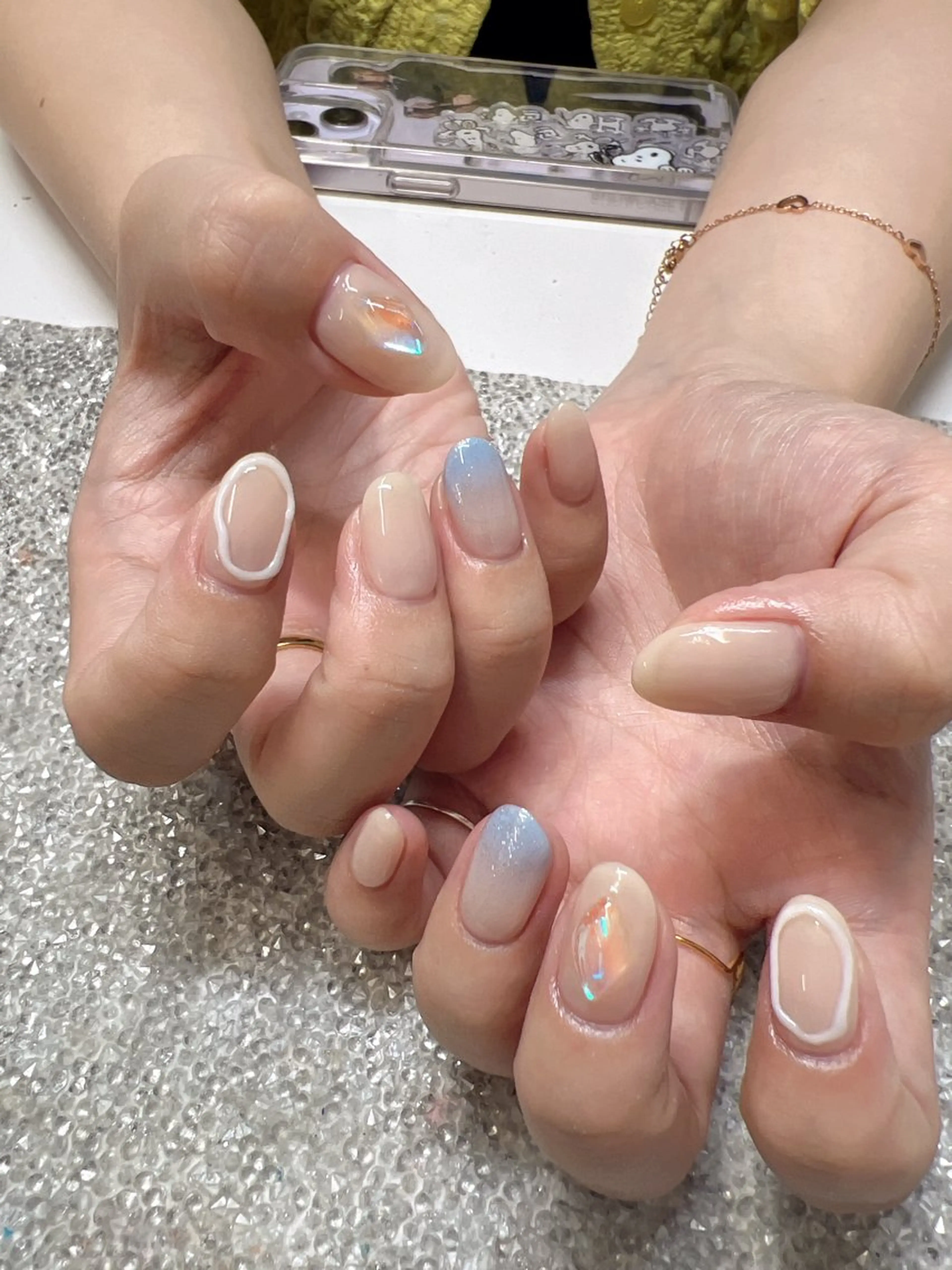 ネイル ガレンドウ 白澤 愛子のネイルデザイン