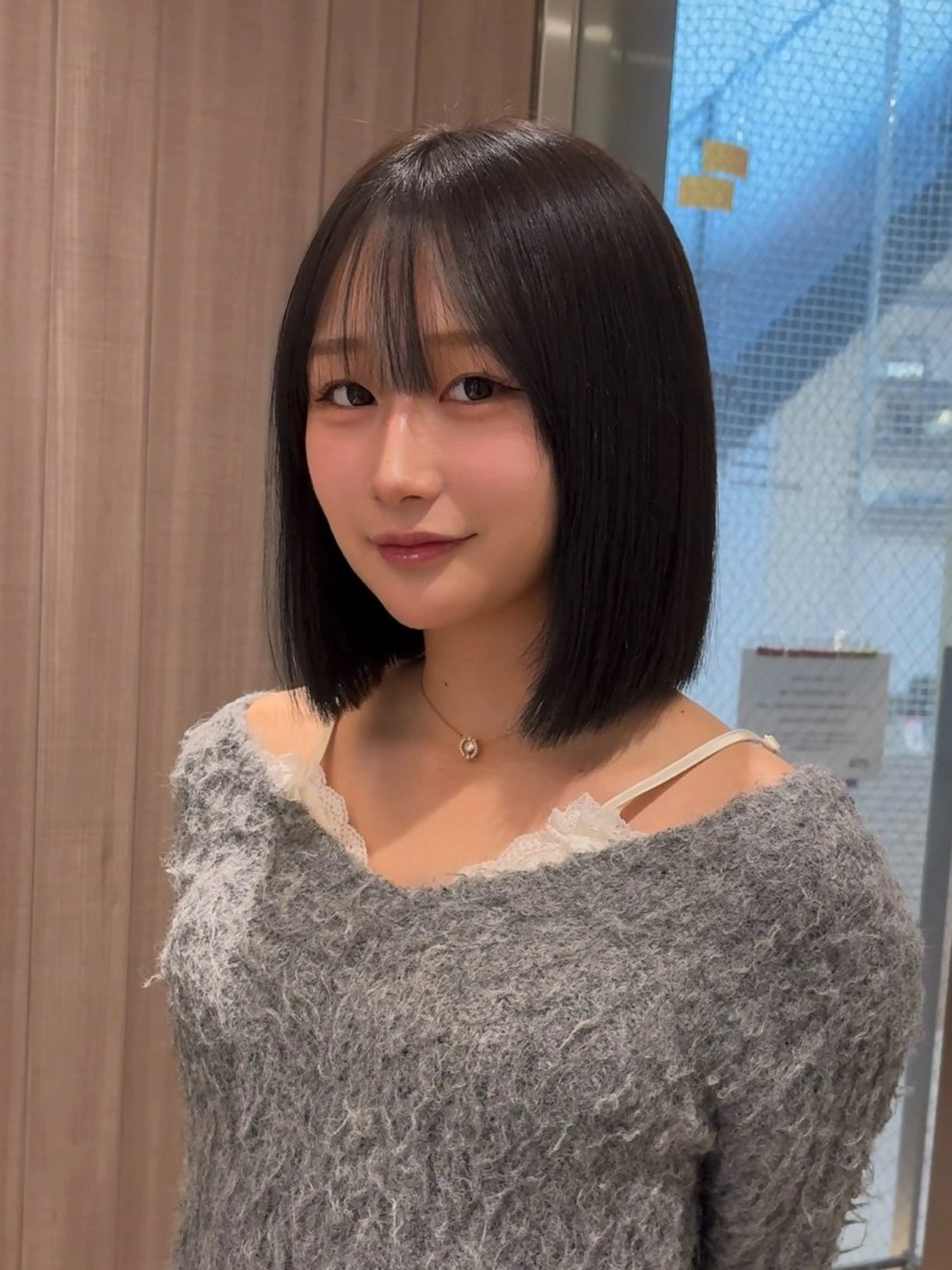 カラー ブリーチ 透明感カラー ブリーチなしカラー 🩵福岡ブリーチなし レイヤー/紫音🩵のヘアスタイル