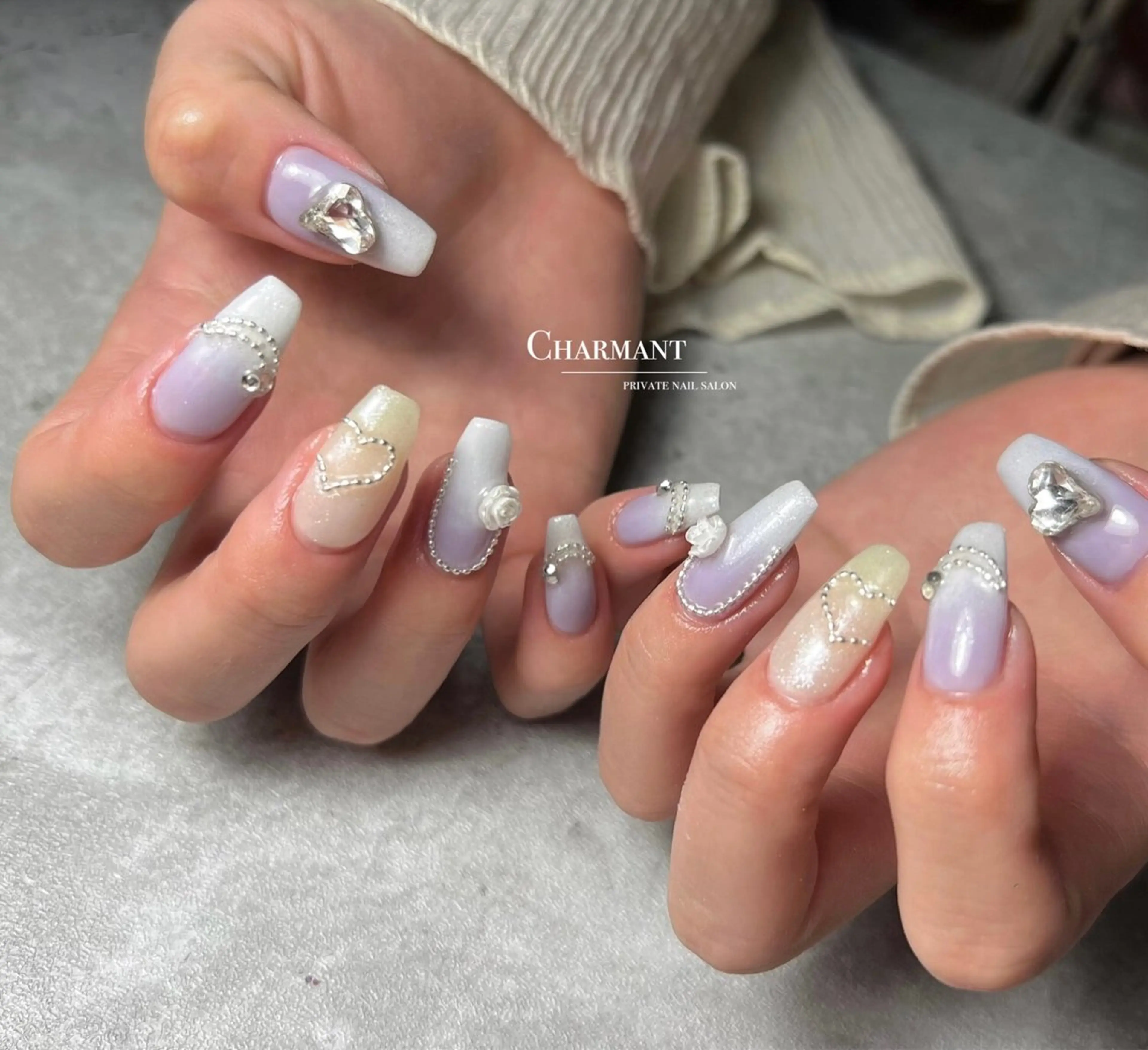 ネイル ハンドネイル Minako 【Charmant】のネイルデザイン