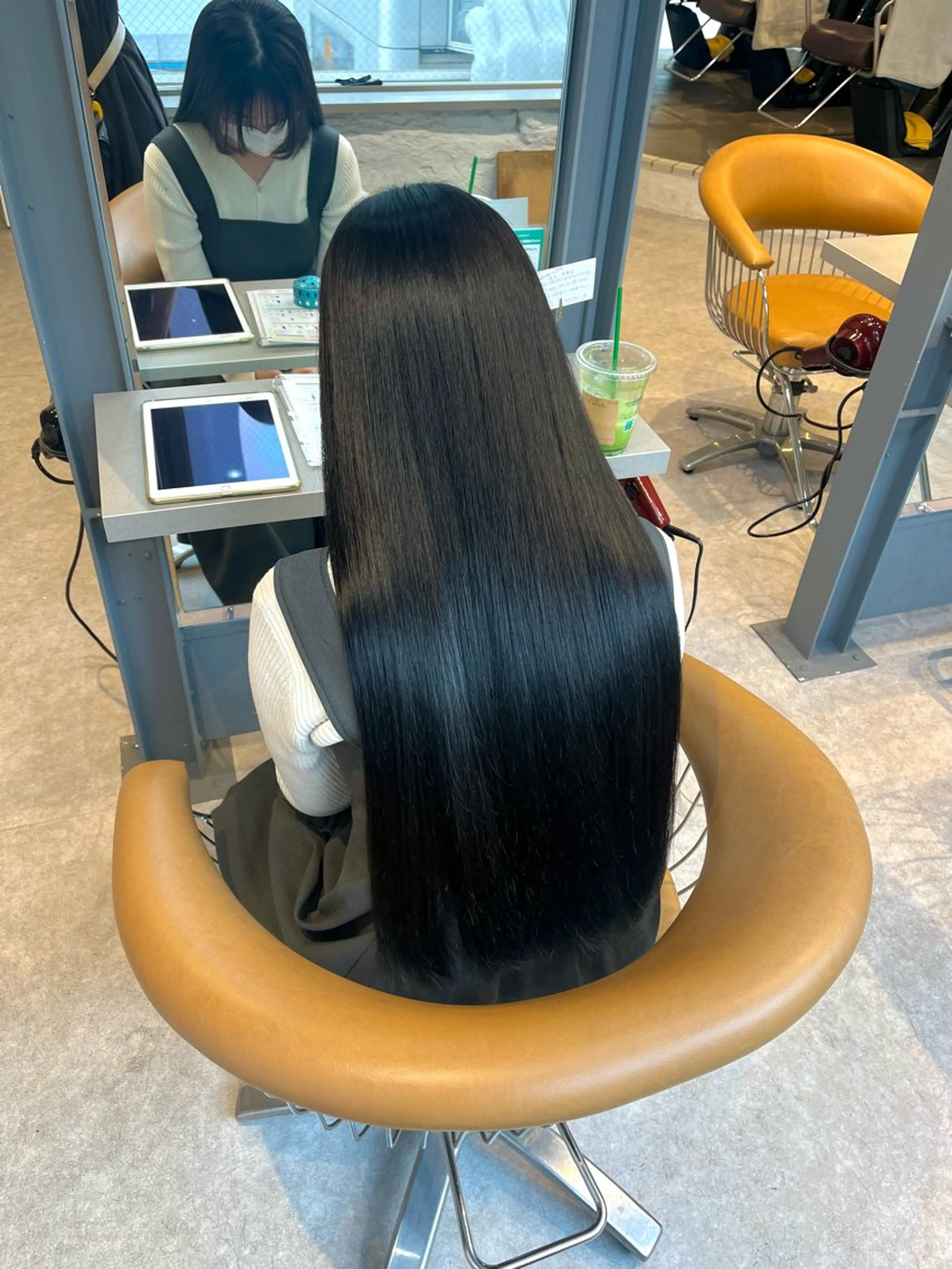 ロング カラー カット ヘアカラー 縮毛矯正 うしだ かおるのヘアスタイル