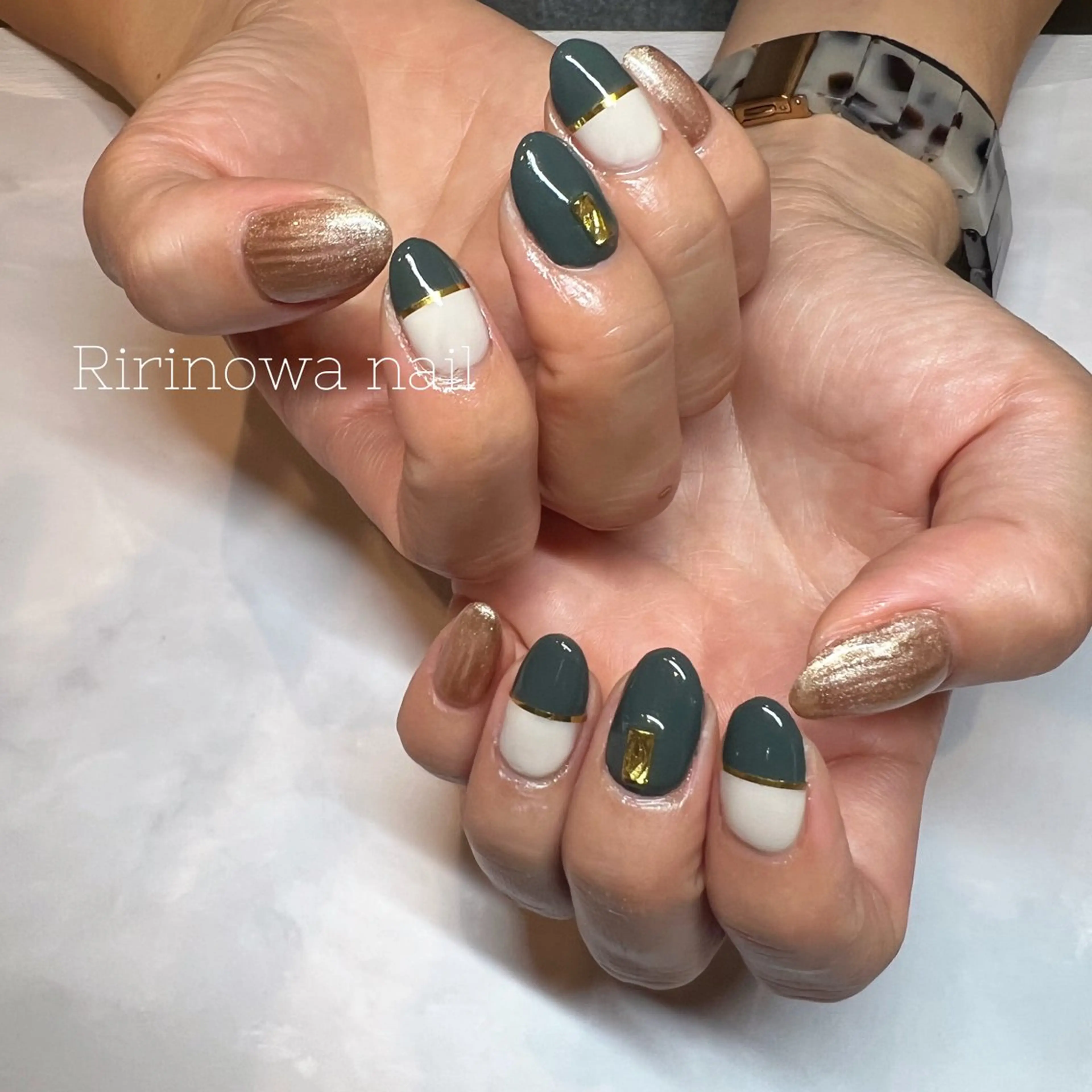 ネイル ジェルネイル グリーン ri.nail 12のネイルデザイン