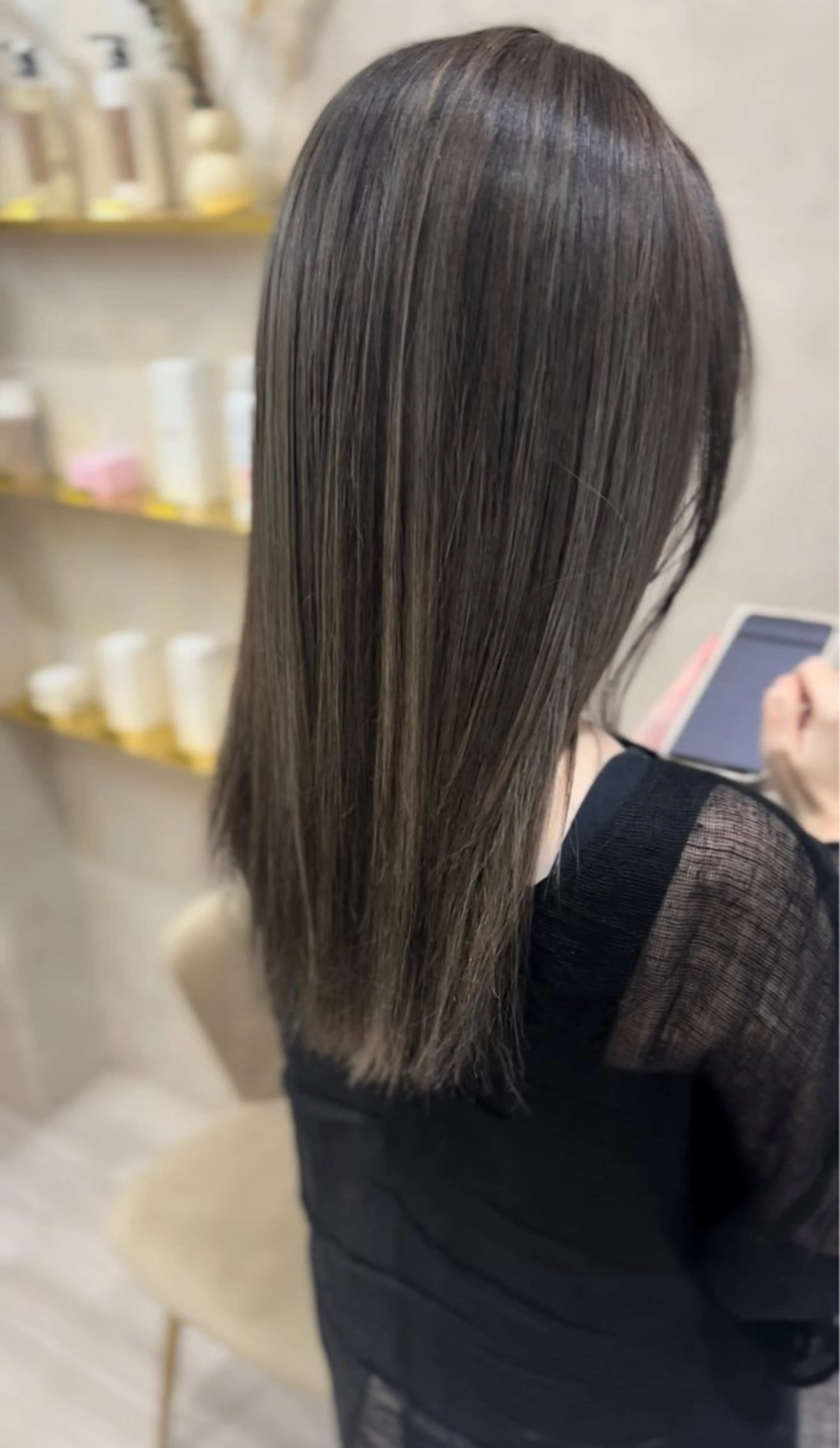 ロング カラー ハイライト 透明感カラー松本のヘアスタイル
