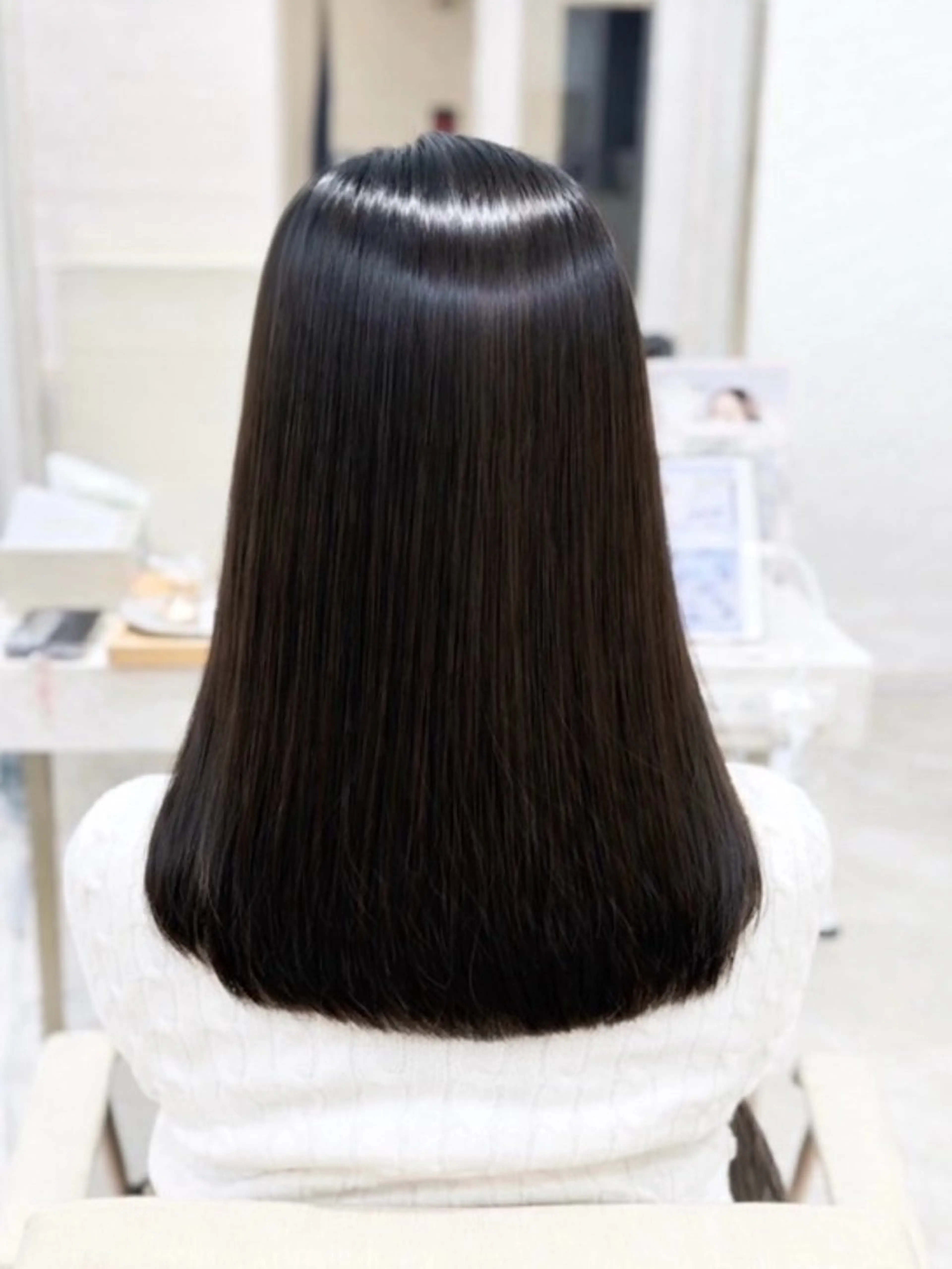 ミディアム 縮毛矯正 トリートメント 🫧美髪矯正特化🫧 小林杏夏のヘアスタイル