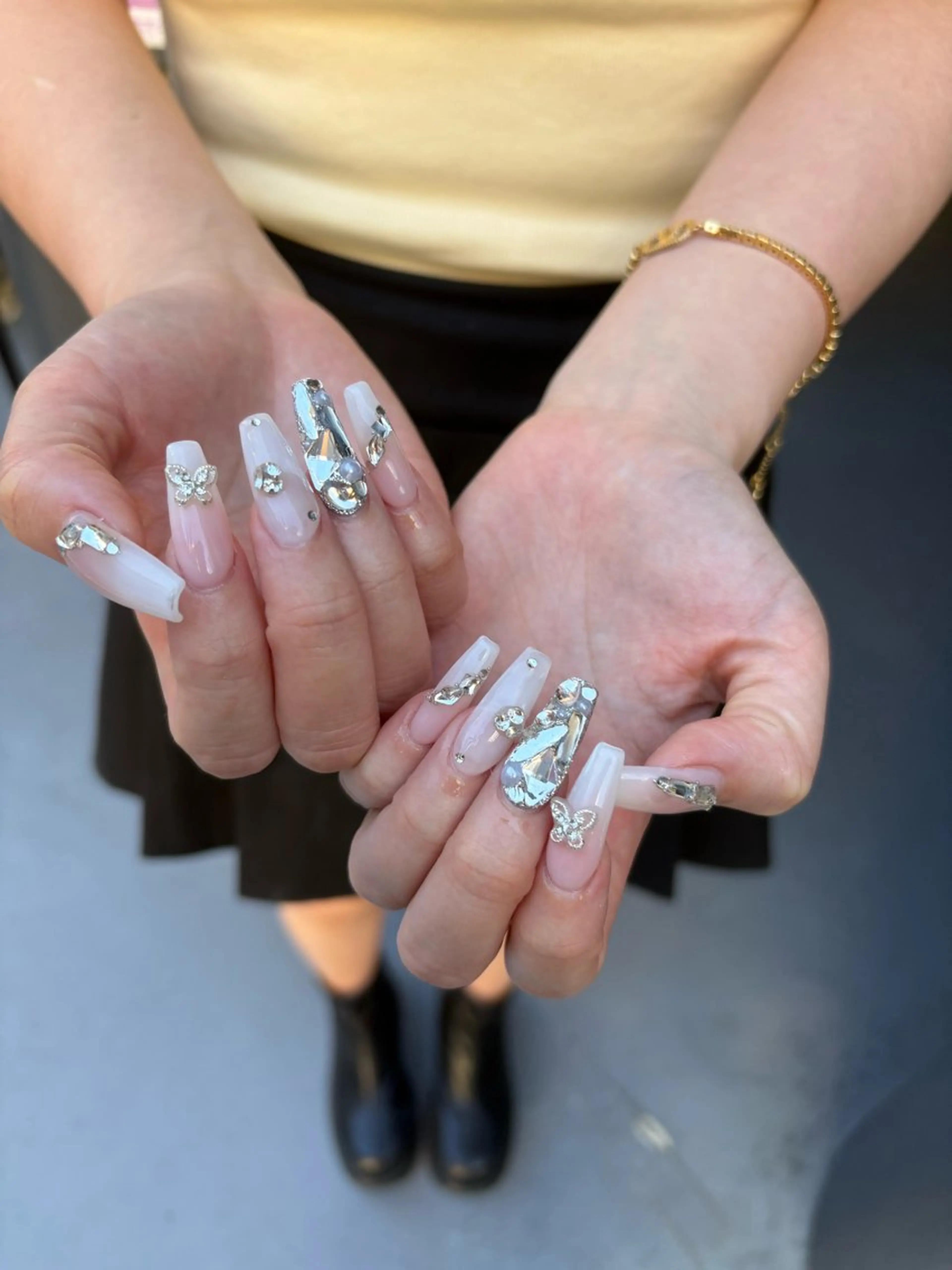 ネイル ハンドネイル IROHA Nail 矢掛萌子のネイルデザイン