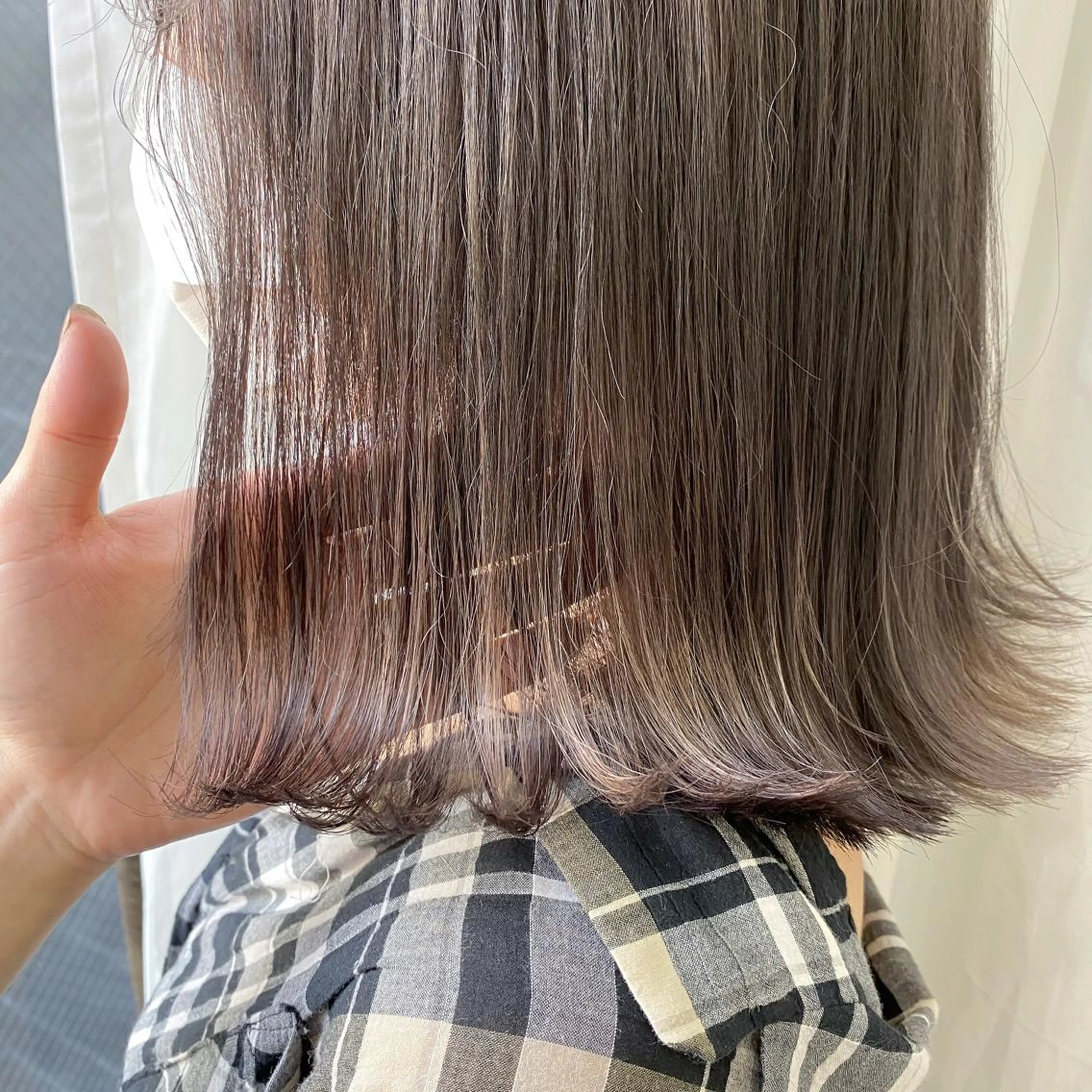 ショート カラー 透明感カラー グレージュ キタダ ヒロキのヘアスタイル