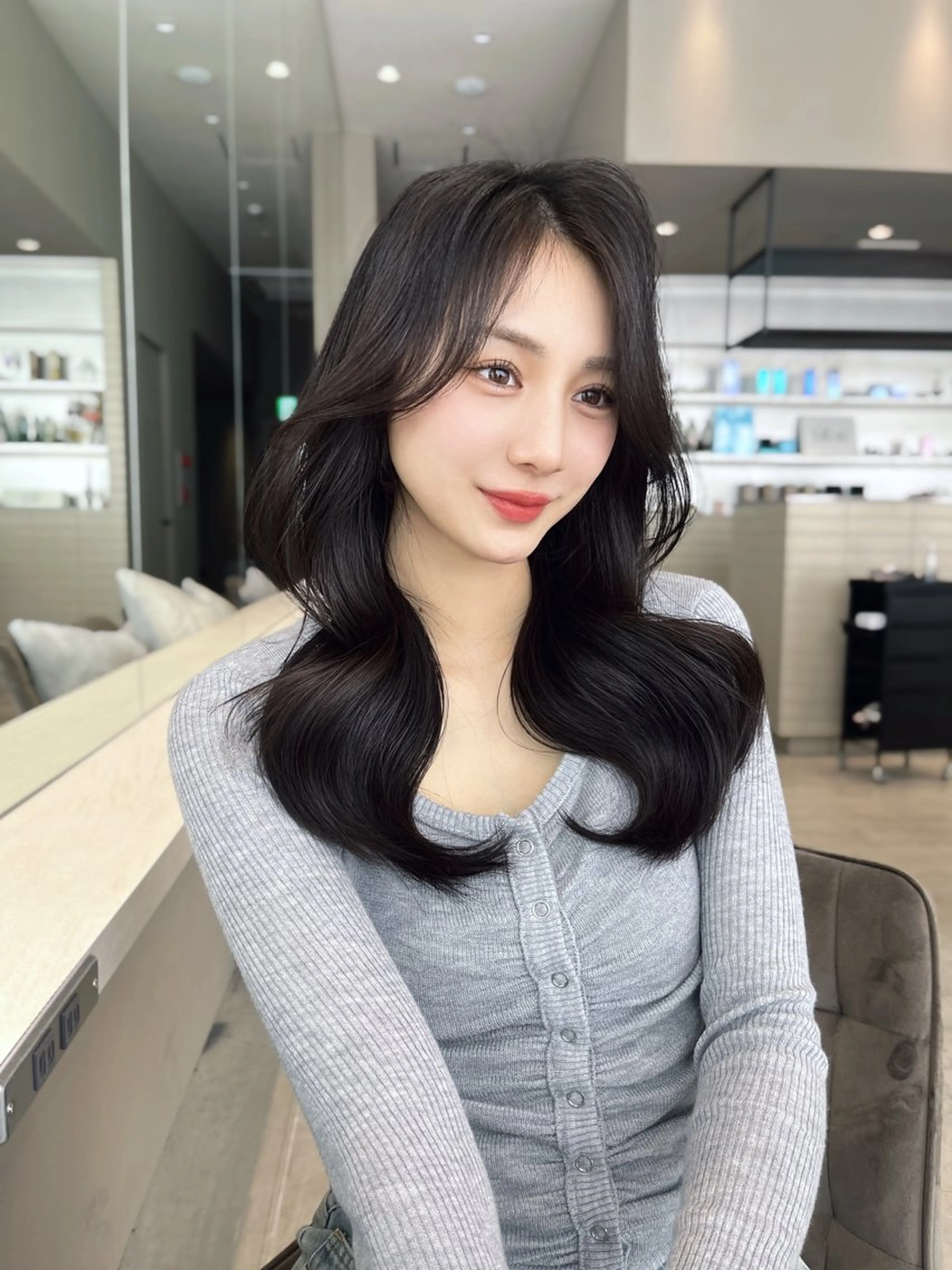 ロング カラー レイヤー/髪質改善 /透け感カラー/艶髪のヘアスタイル