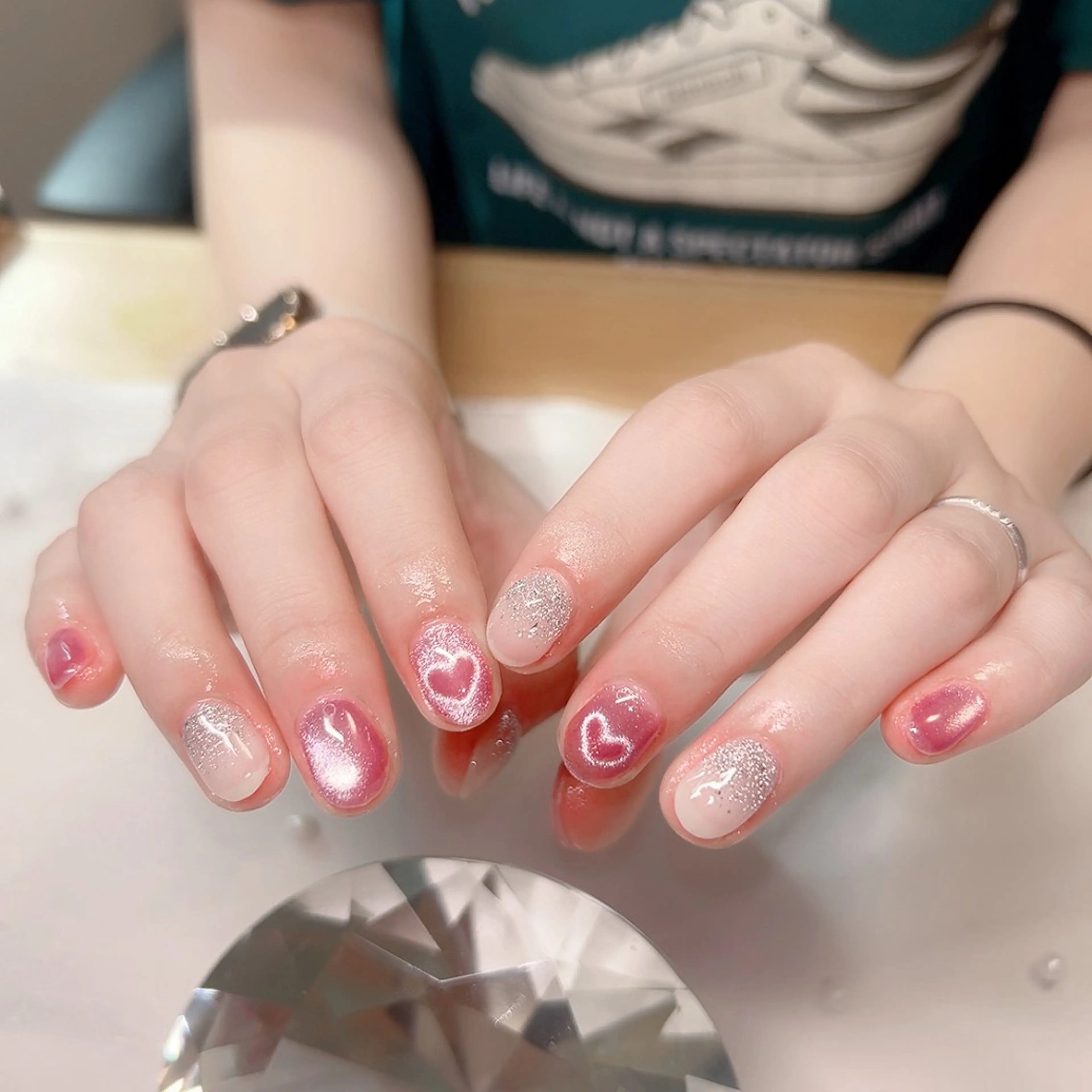 ネイル フラッシュネイル フットネイル ハート ラメ(グリッター) マグネットネイル Cute Tips nailのネイルデザイン