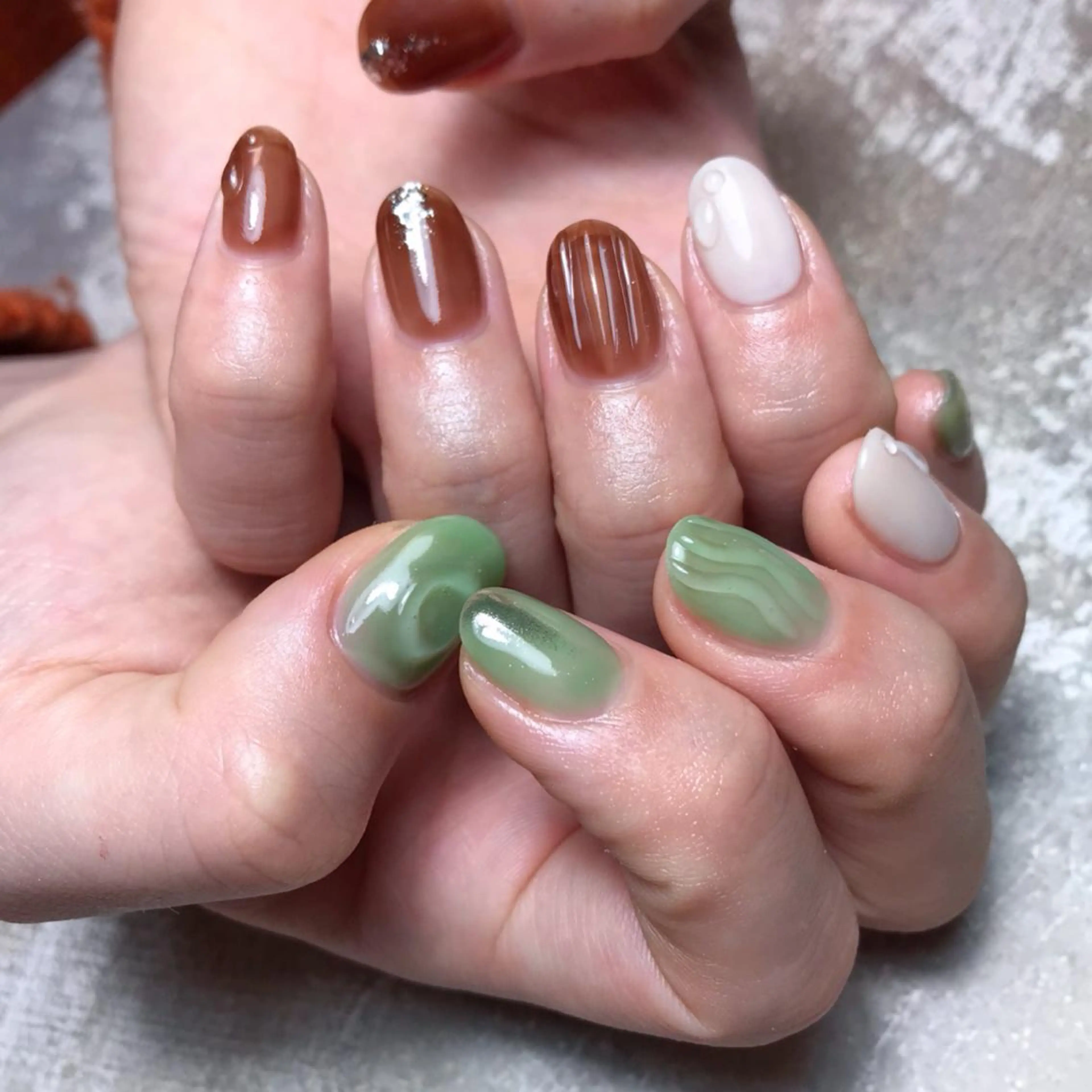 ネイル ハンドネイル 💅chainail _aiのネイルデザイン