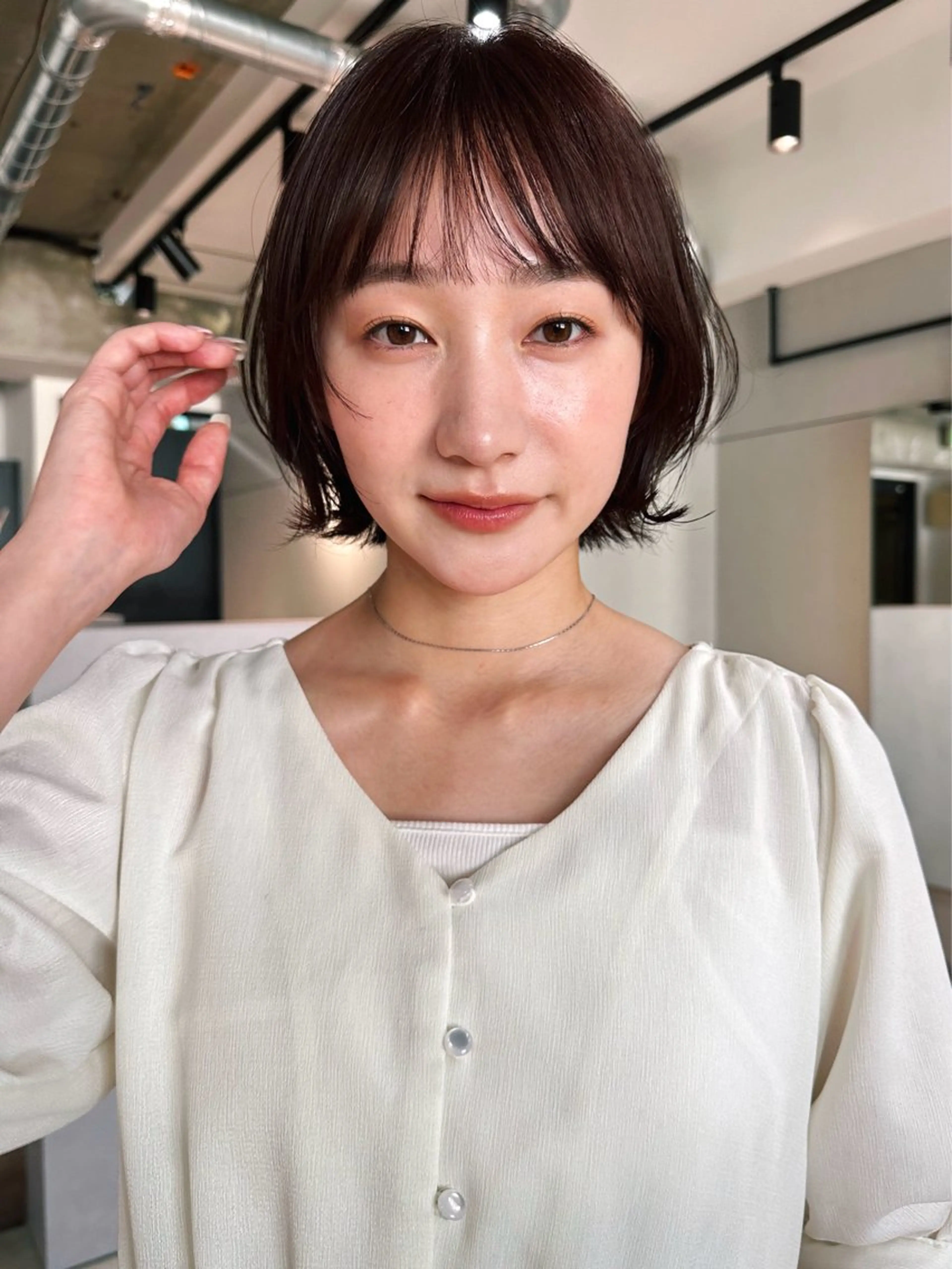 ショート カラー パーマ カット ヘアカラー トリートメント ヘッドスパ kazuki【顔周り ×レイヤーカット】のヘアスタイル