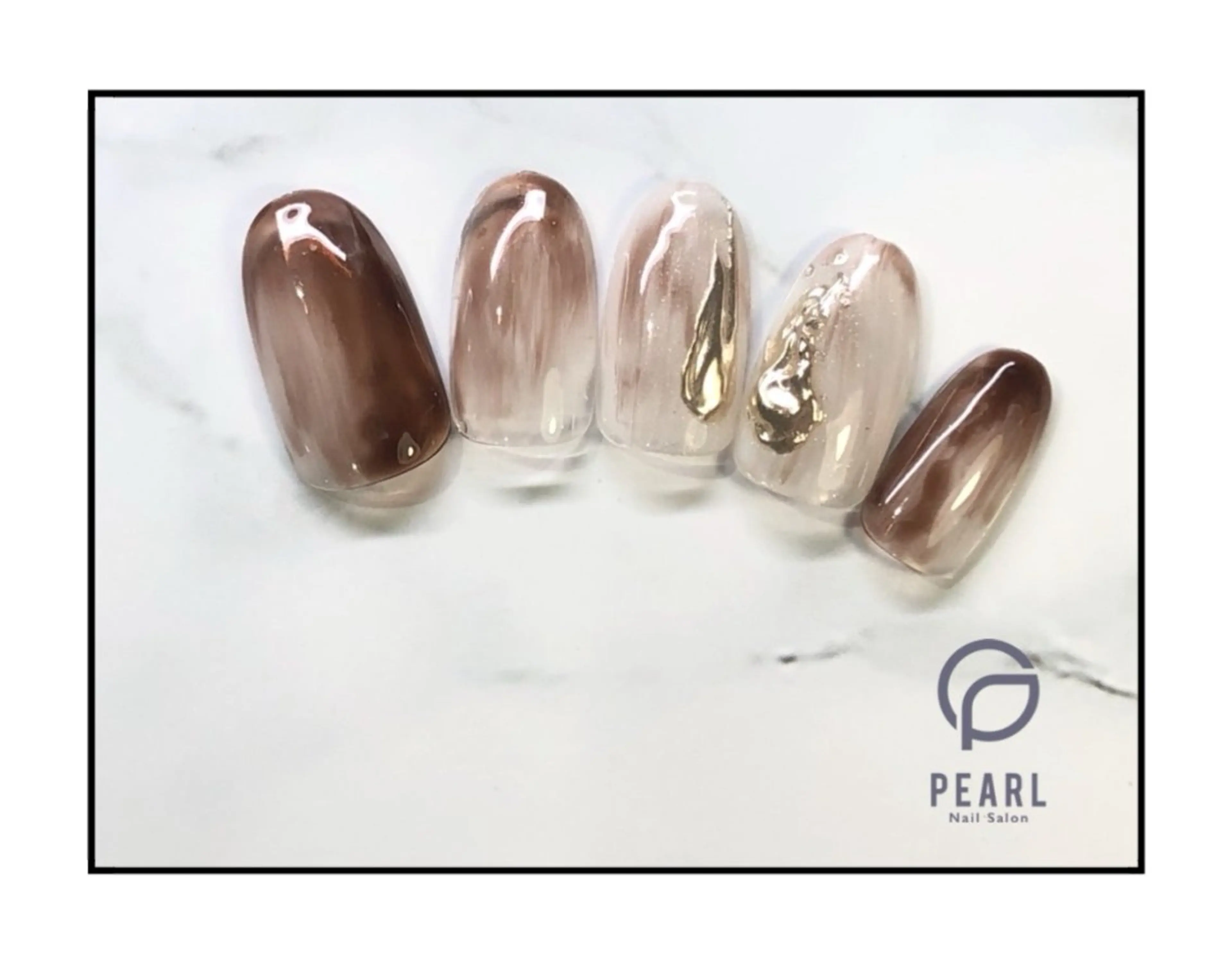 ネイル オーロラネイル ジェルネイル ニュアンスネイル オフィスネイル シンプルネイル ネイルサロン パールのネイルデザイン