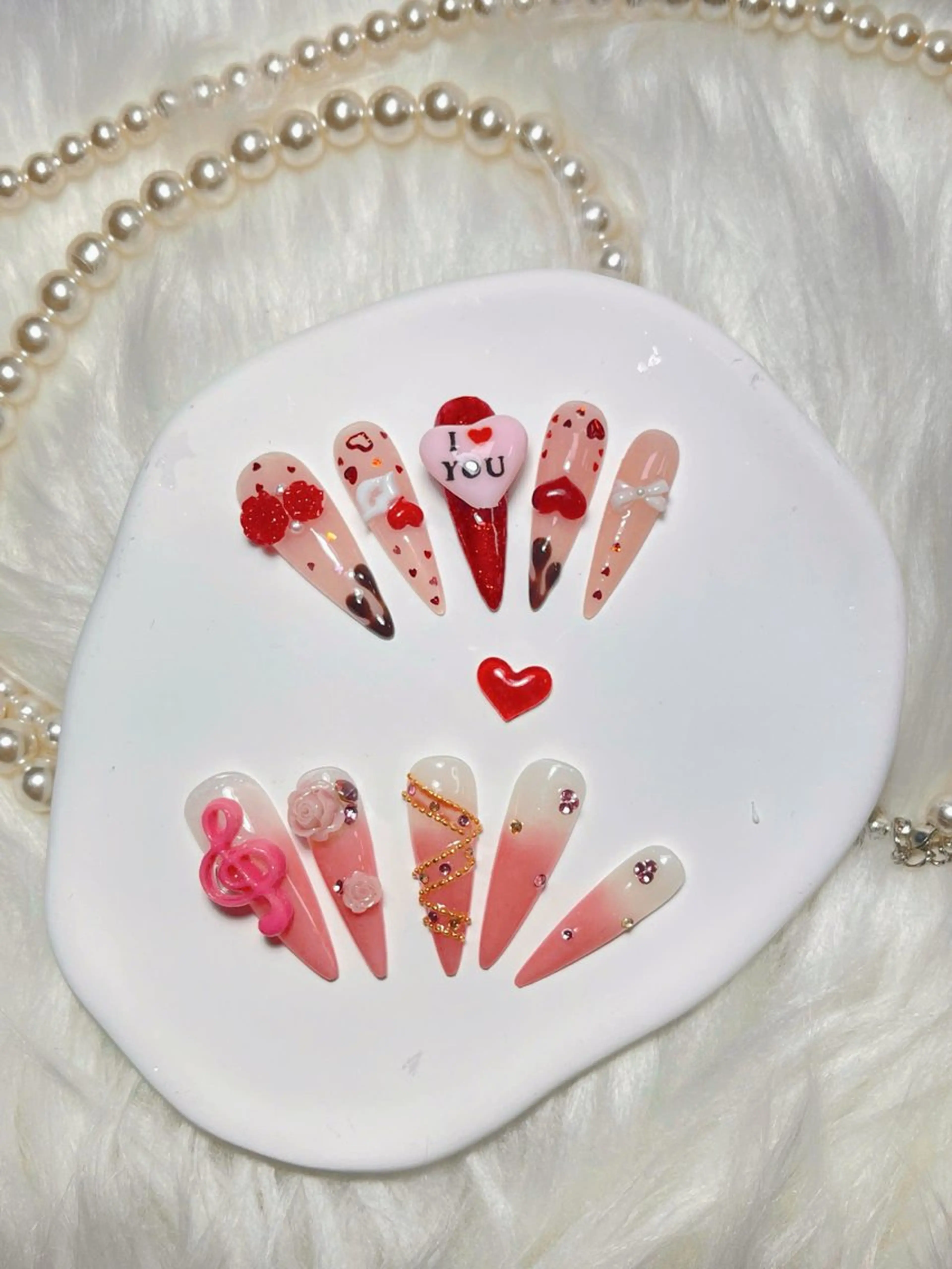 ネイル 長さ出し フットネイル ジェルネイル 韓国ネイル マグネットネイル ハンドネイル YMT NailStudioのネイルデザイン