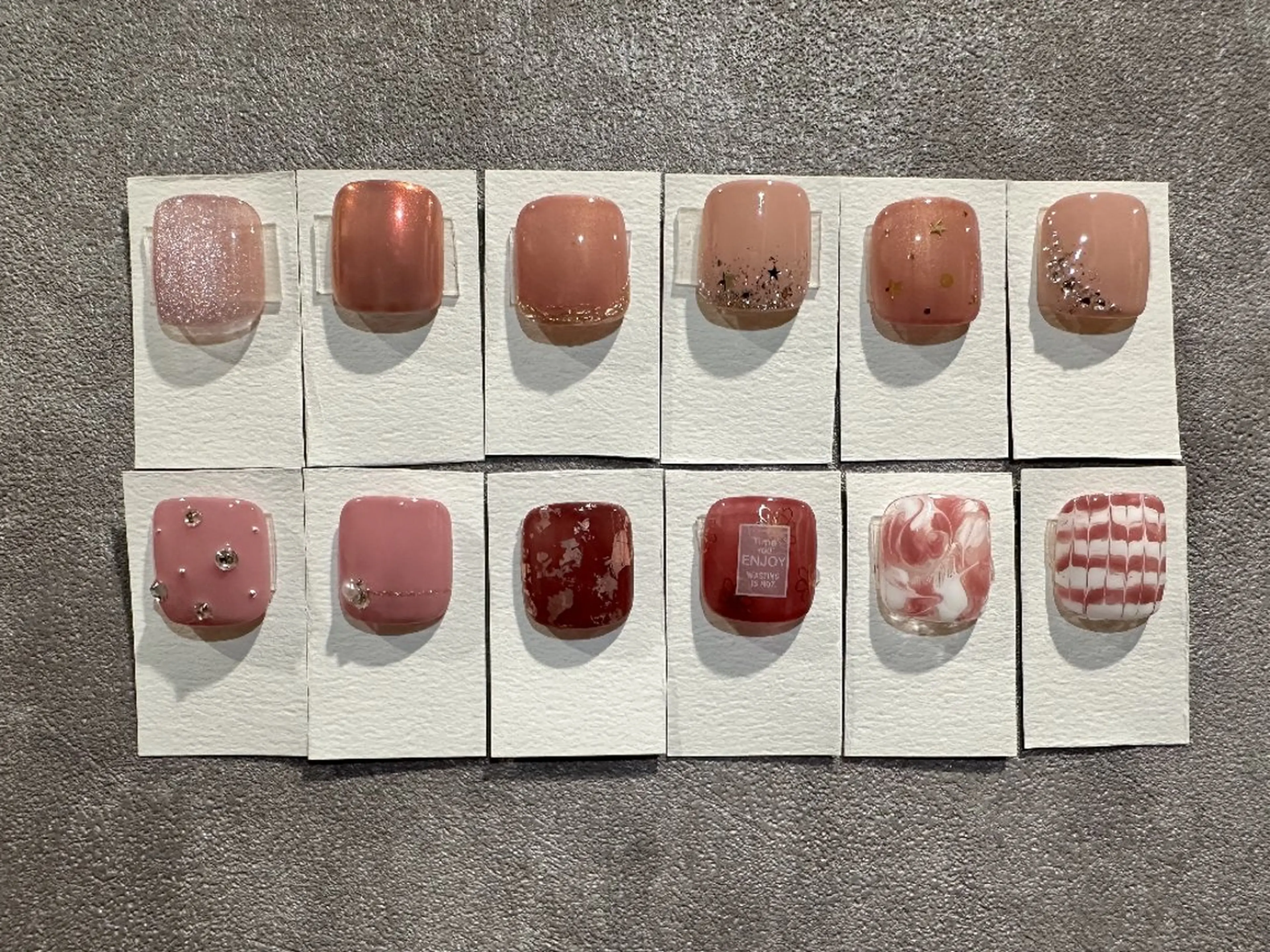 ネイル アートネイル フットネイル ジェルネイル ROUN' 齋藤のエステ・リラクイメージ