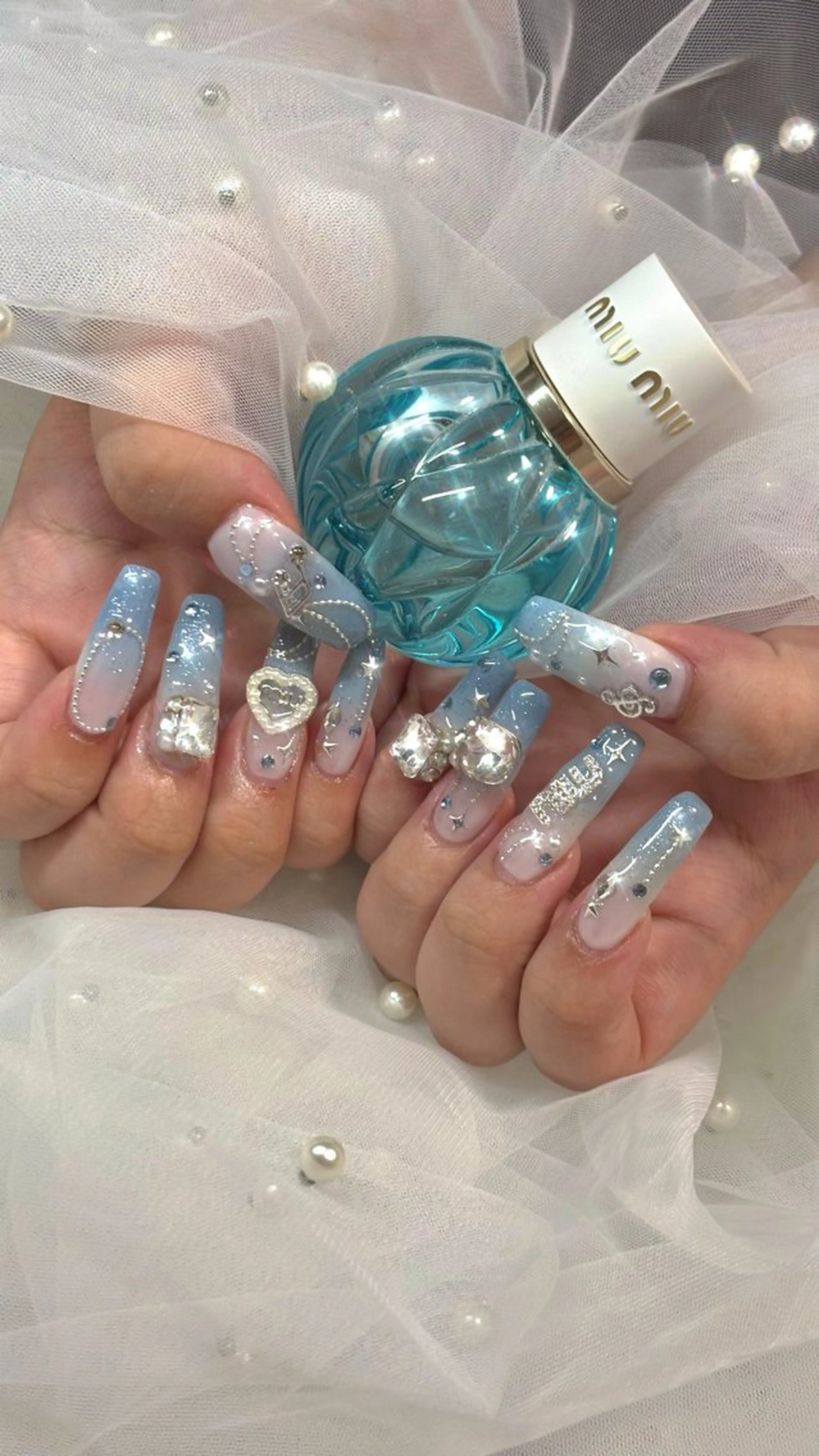 ネイル ハンドネイル Sii nail 🤍SAKIのネイルデザイン