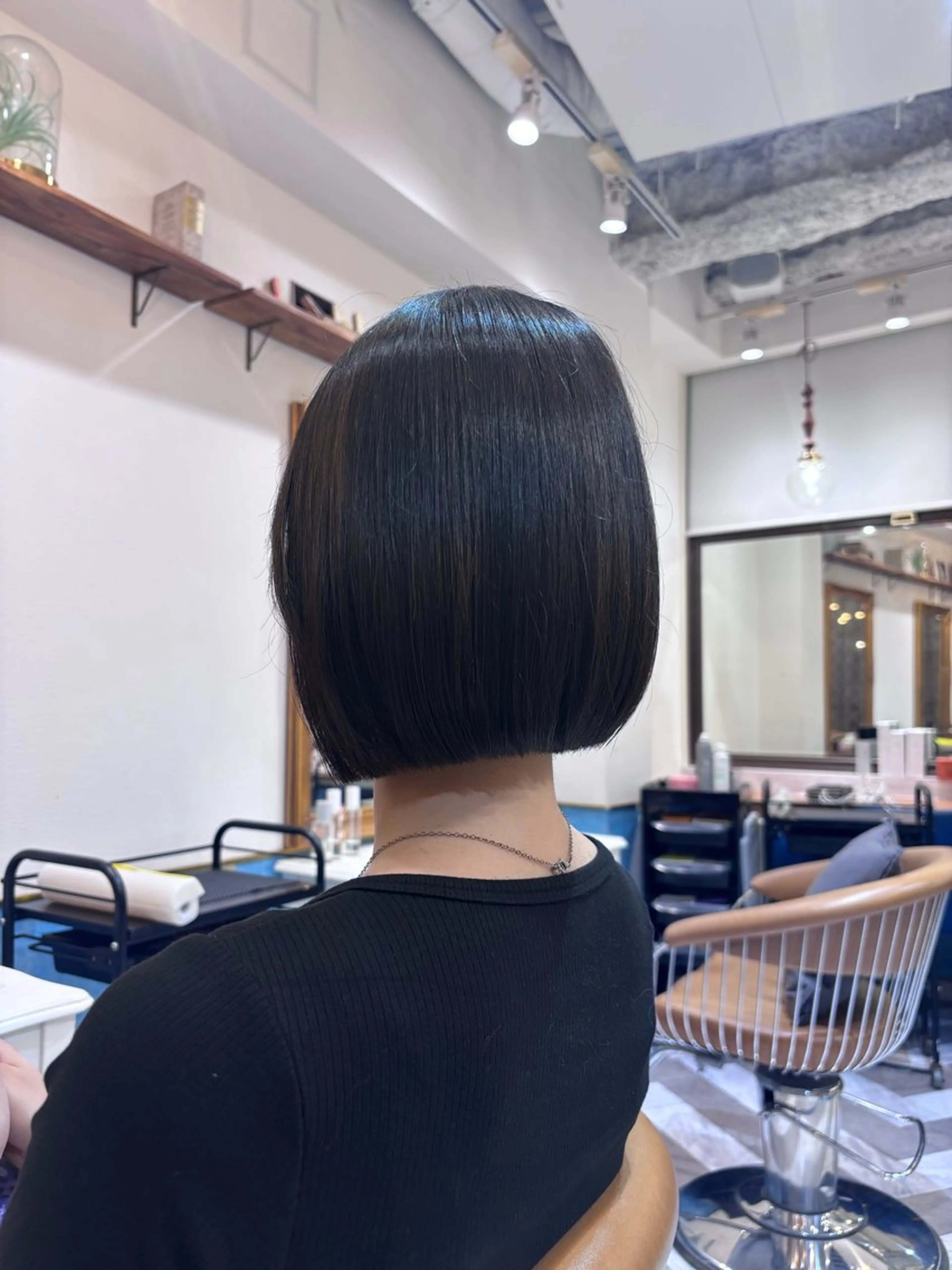 ミディアム カット ヘアカラー トリートメント ♥韓国レイヤー/透明 感カラー/目黒慎太郎のヘアスタイル