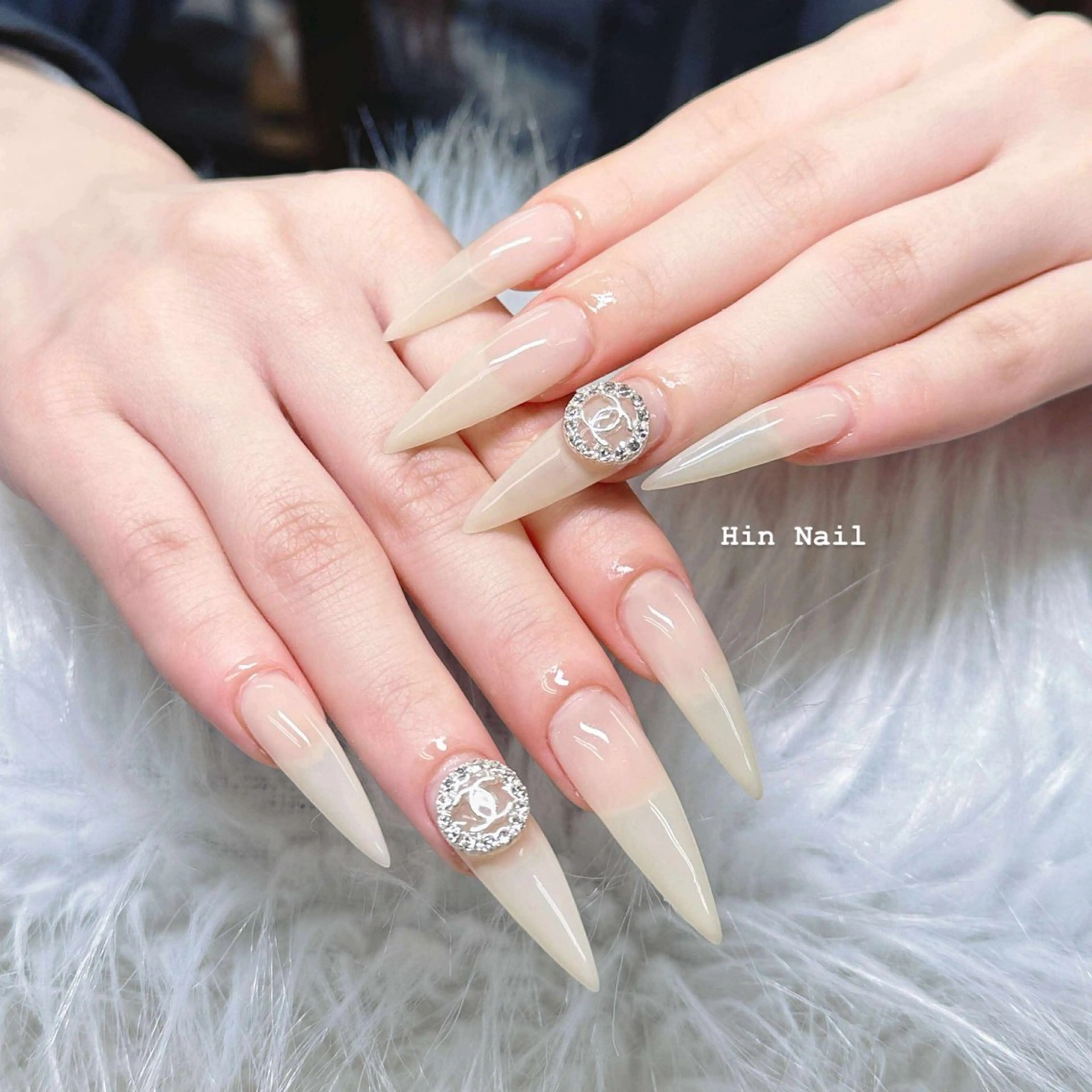 ネイル ハンドネイル HIN NAILのネイルデザイン