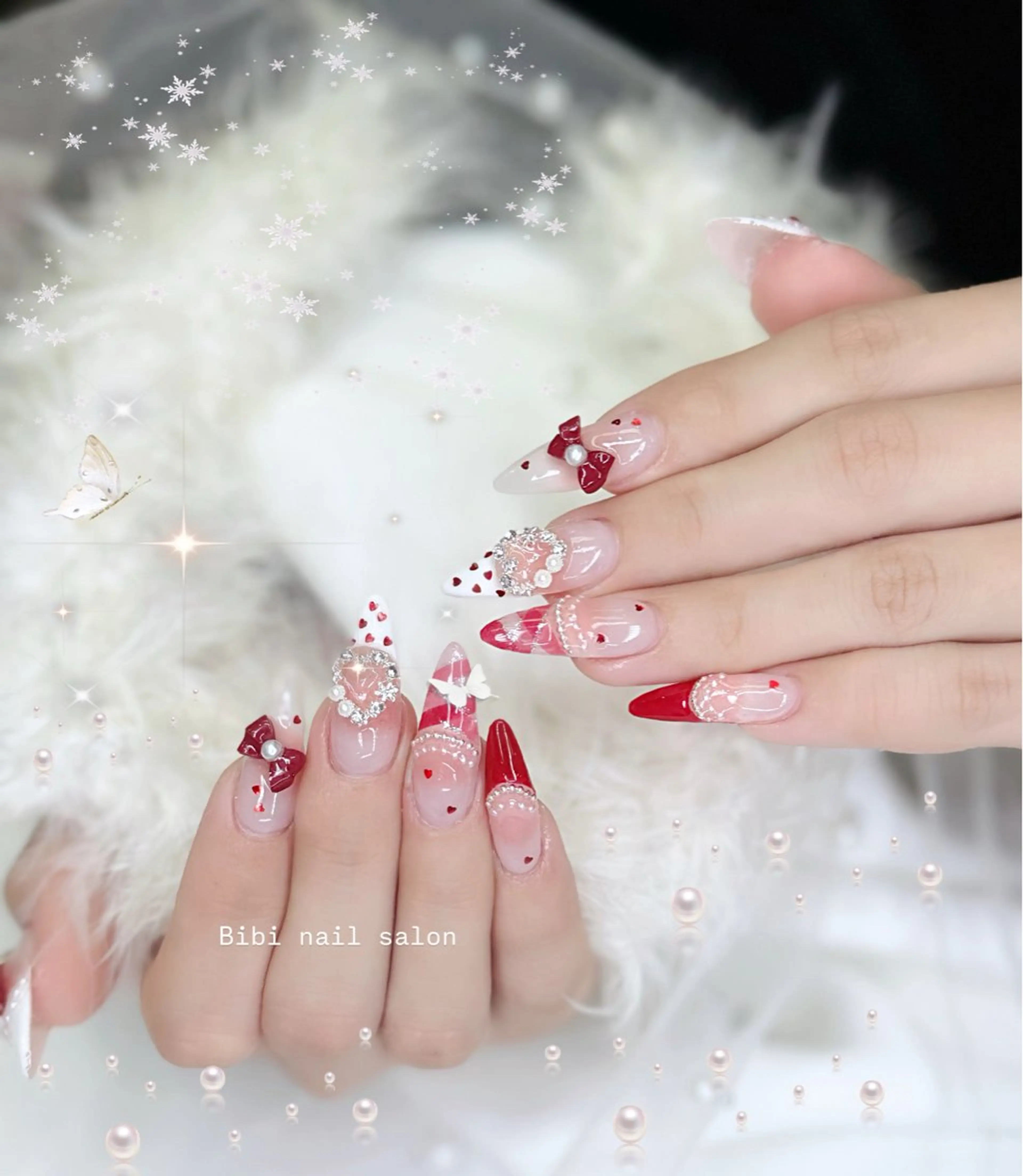 セミロング ハンドネイル Chann Channのネイルデザイン