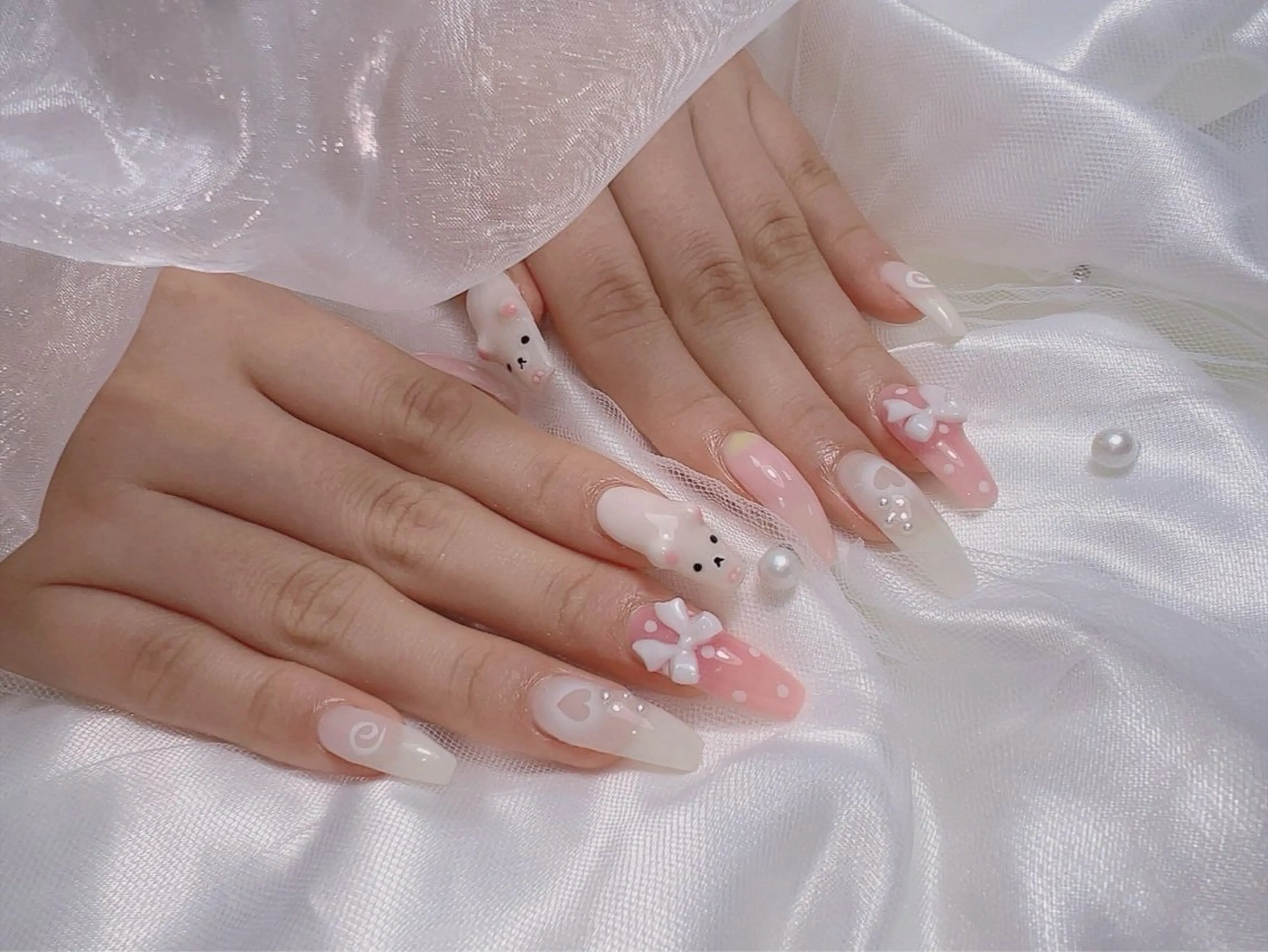 ネイル -ému- k.oのネイルデザイン