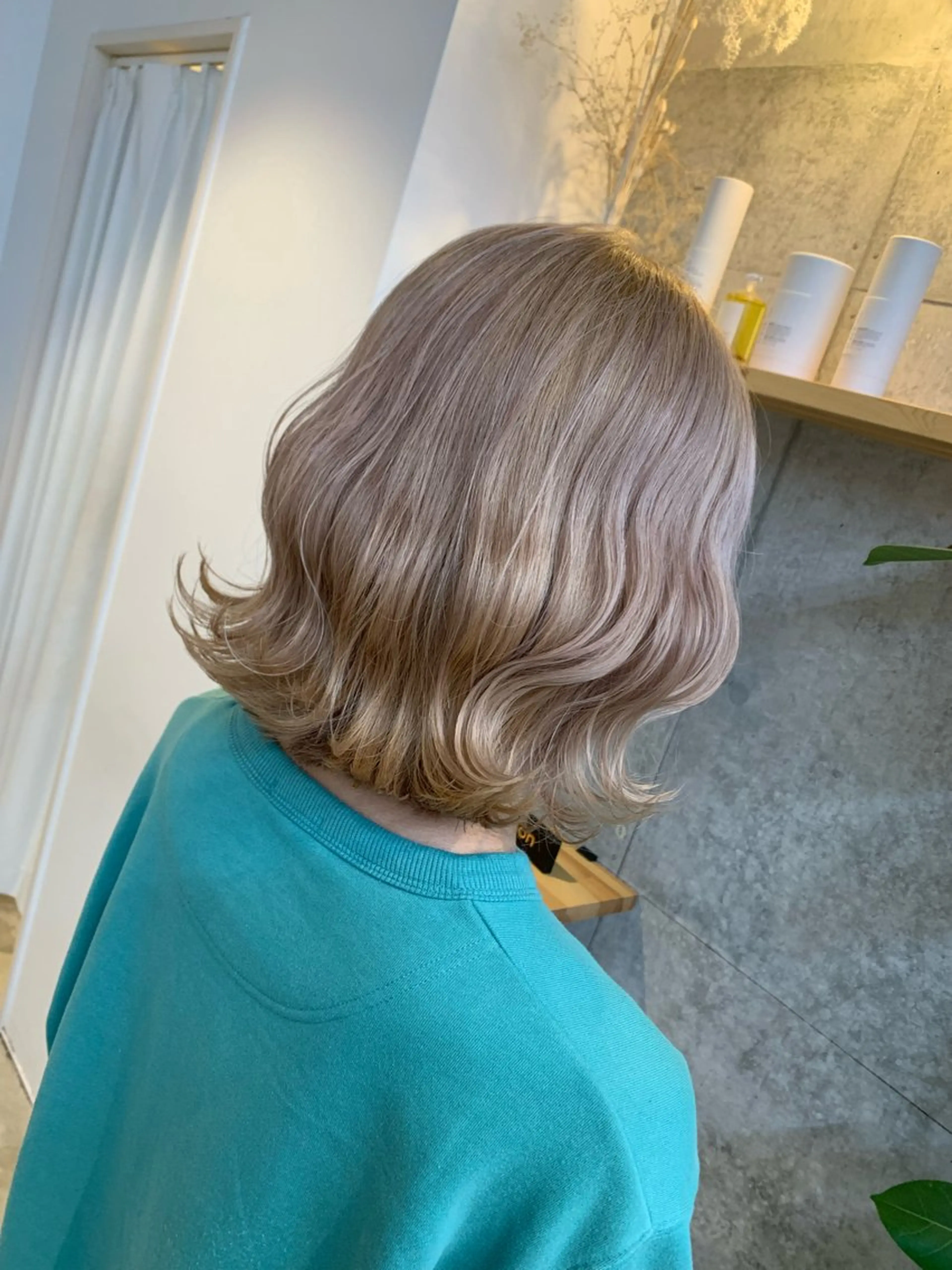 ミディアム カラー ヘアカラー トリートメント 天野 開のヘアスタイル