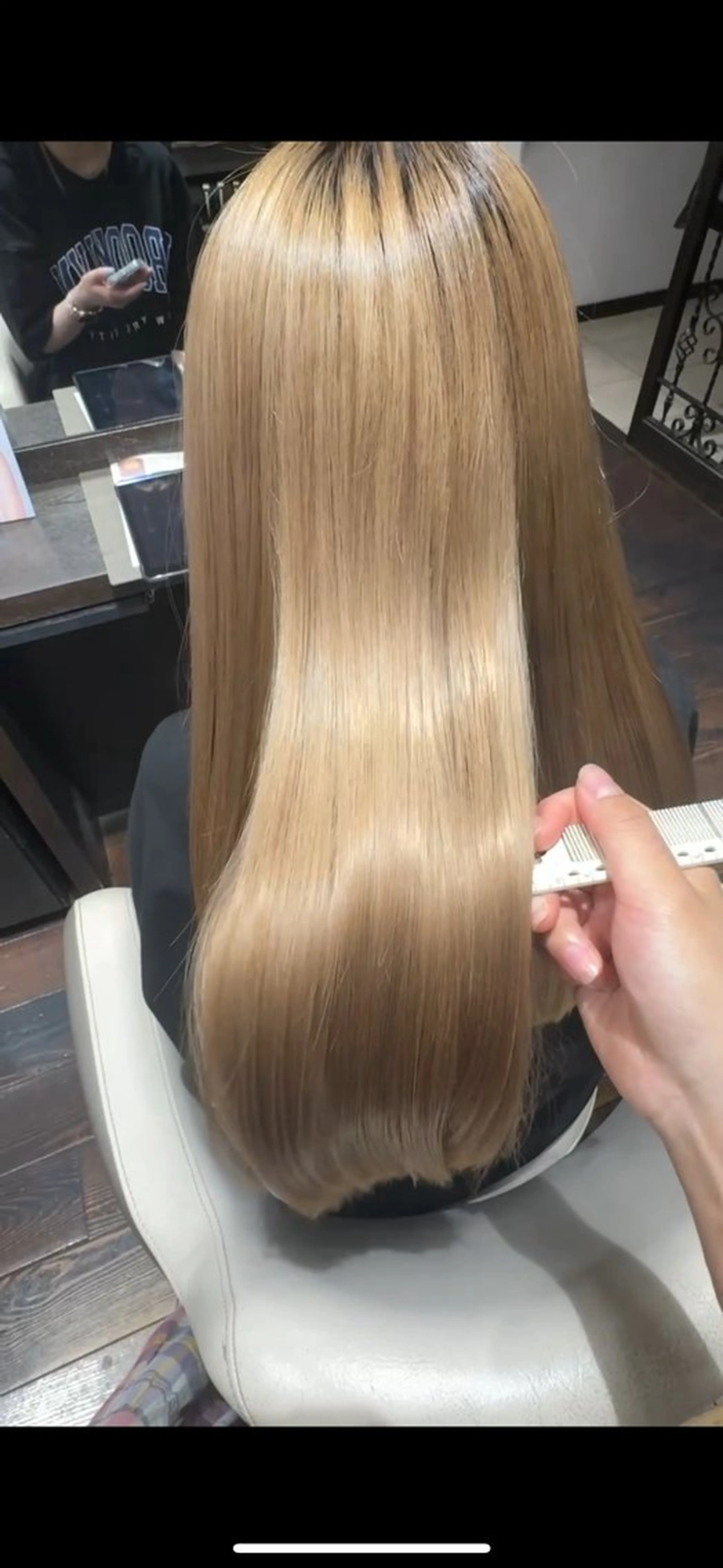 ロング 川瀬 陽南子のヘアスタイル