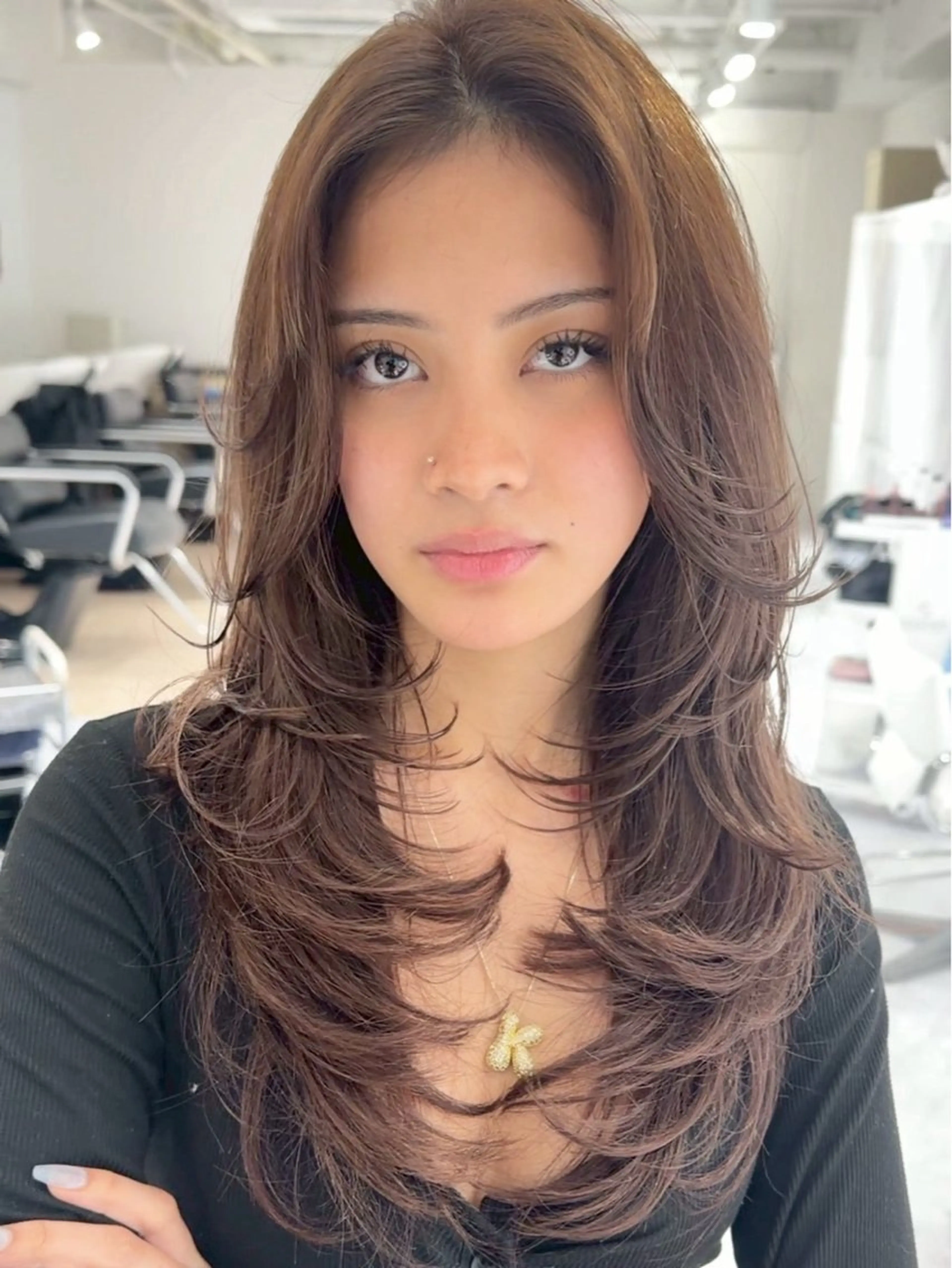 ロング 守屋 歩夢のヘアスタイル