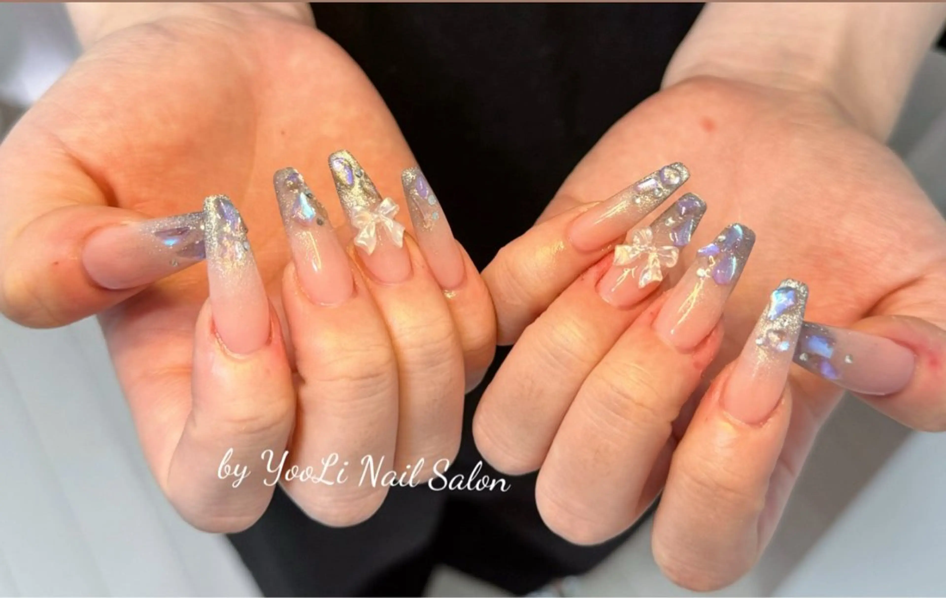ネイル アートネイル オーロラネイル チークネイル フレンチネイル ガラスフレンチ 🎀🎀YooLi Nail Salonのネイルデザイン