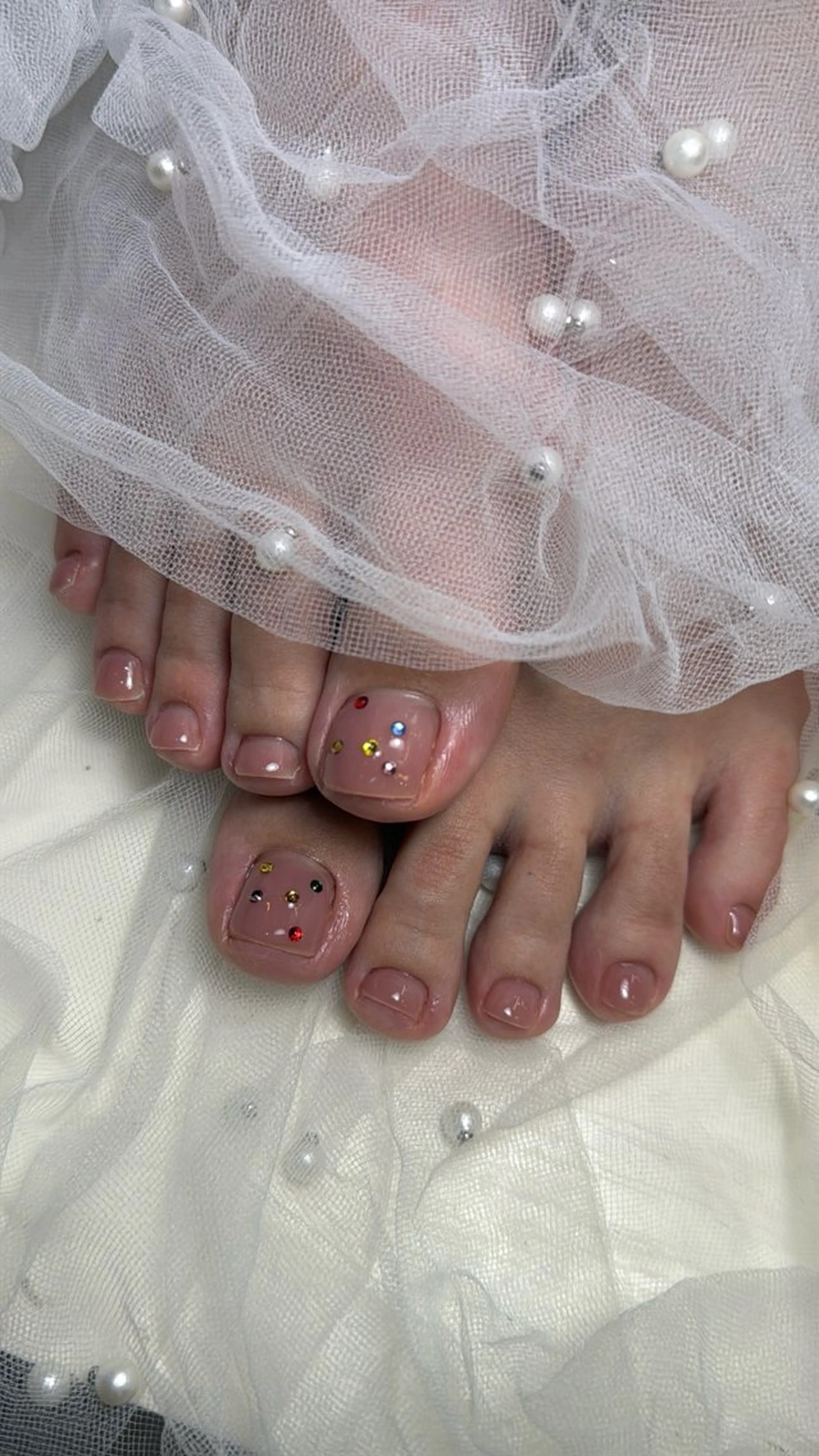 ネイル フラッシュネイル フラッシュマグ フットネイル フレンチネイル 韓国ネイル フットネイル SAKU nail 作島茜のネイルデザイン