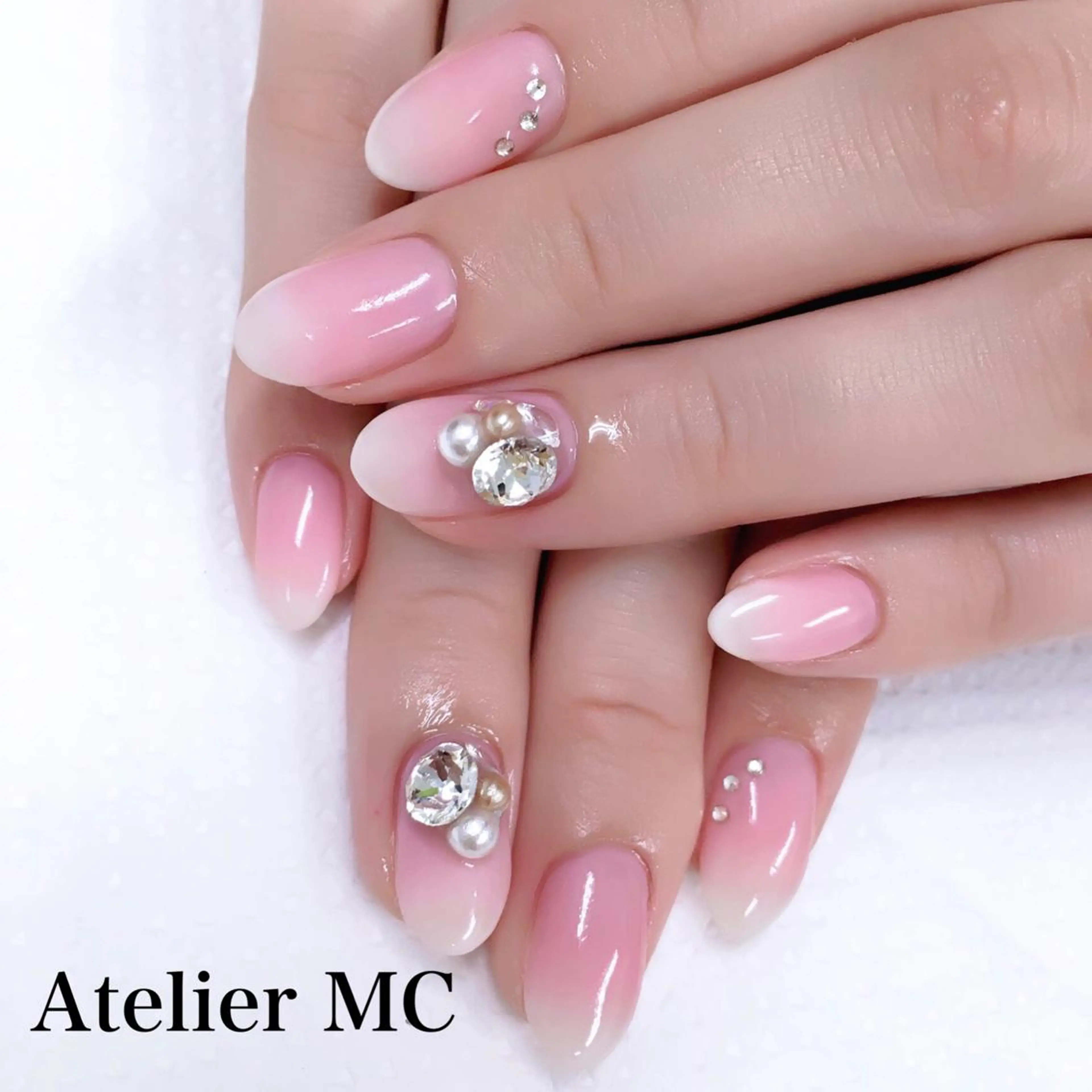 ネイル ハンドネイル アトリエ エムシー 【新富町・東銀座】のネイルデザイン