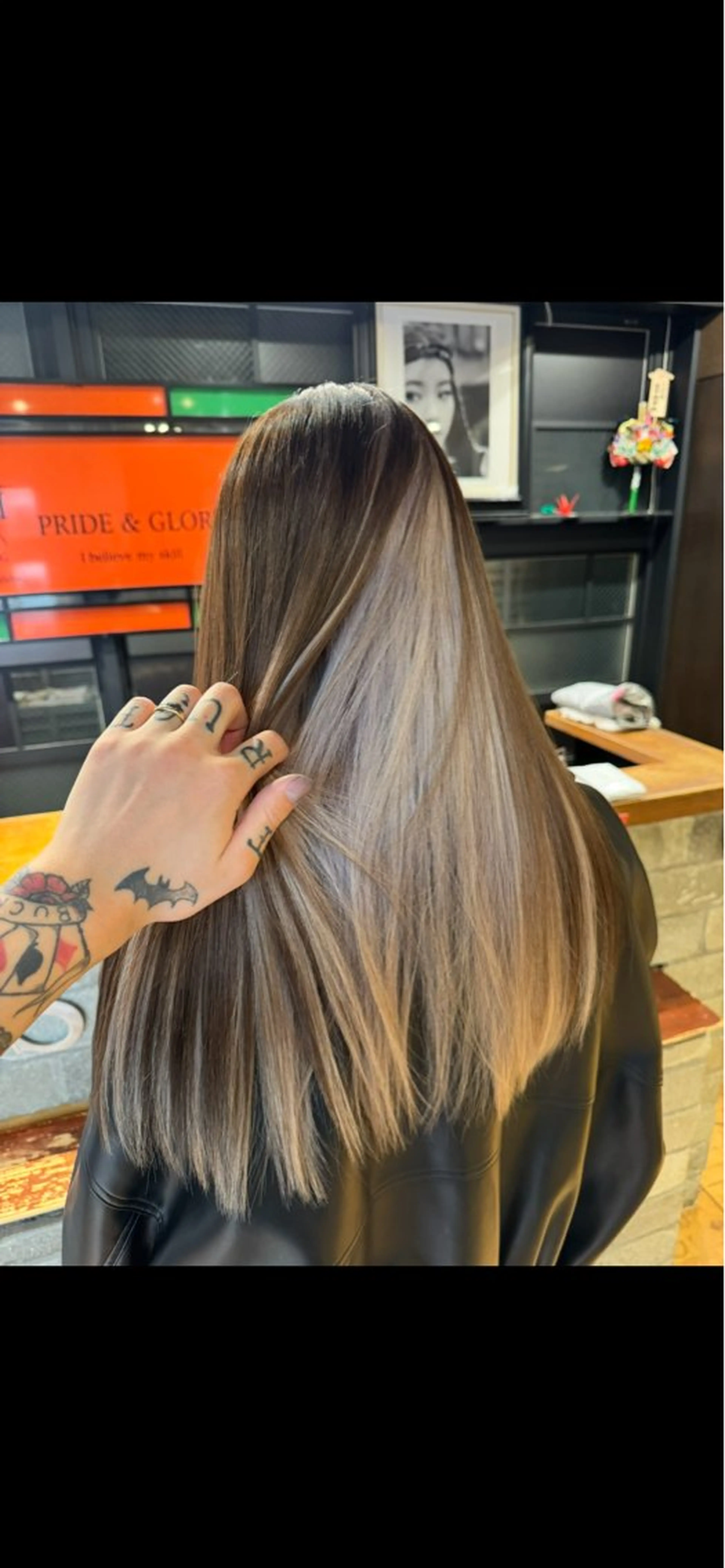 ロング カラー ブロンド カット ヘアカラー パーマ 縮毛矯正 トリートメント エクステ ヘッドスパ 🔱SUI🔱 NAOKIのヘアスタイル