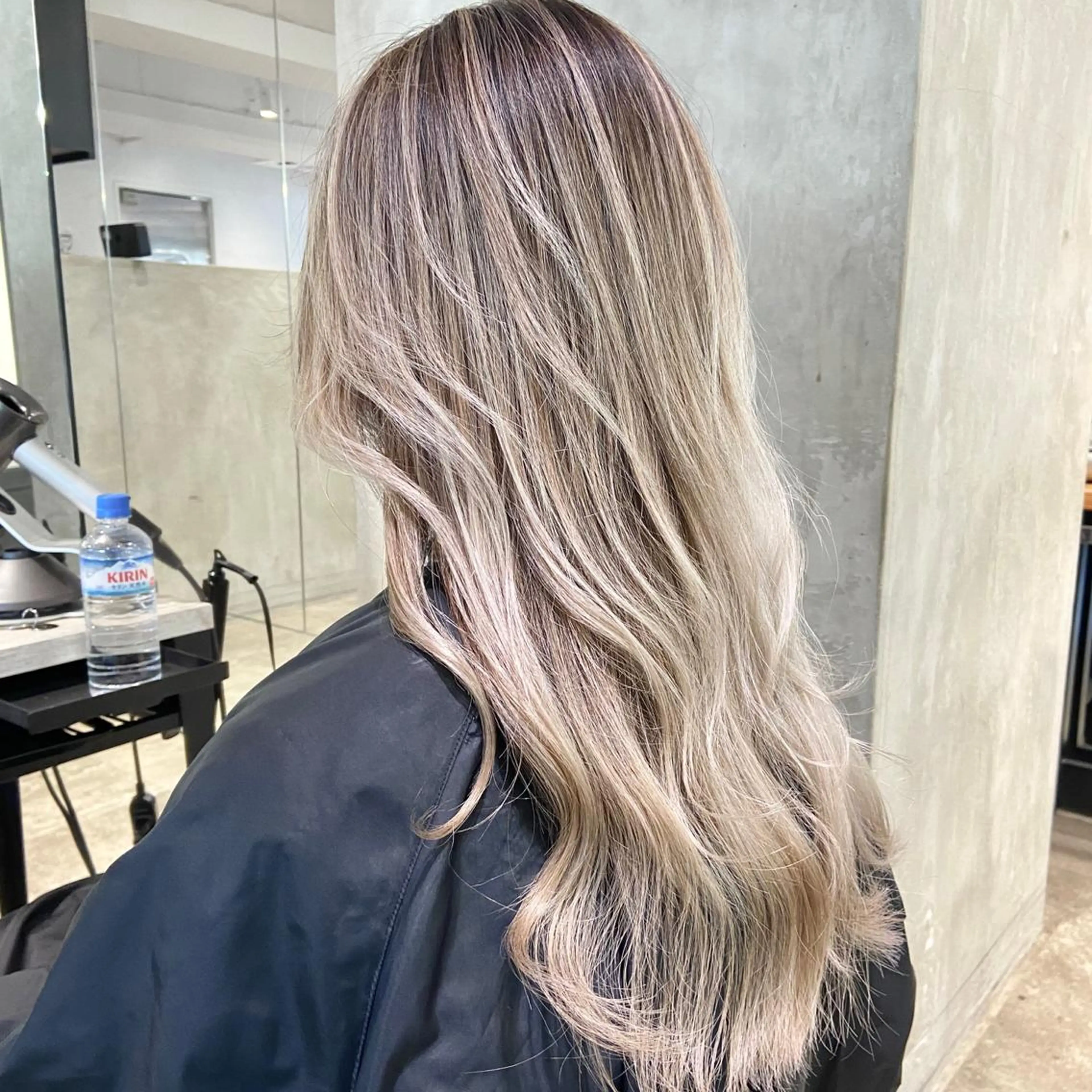 ロング レイヤーカット salowin渋谷joule店所属・朝倉 啓太のヘアスタイル