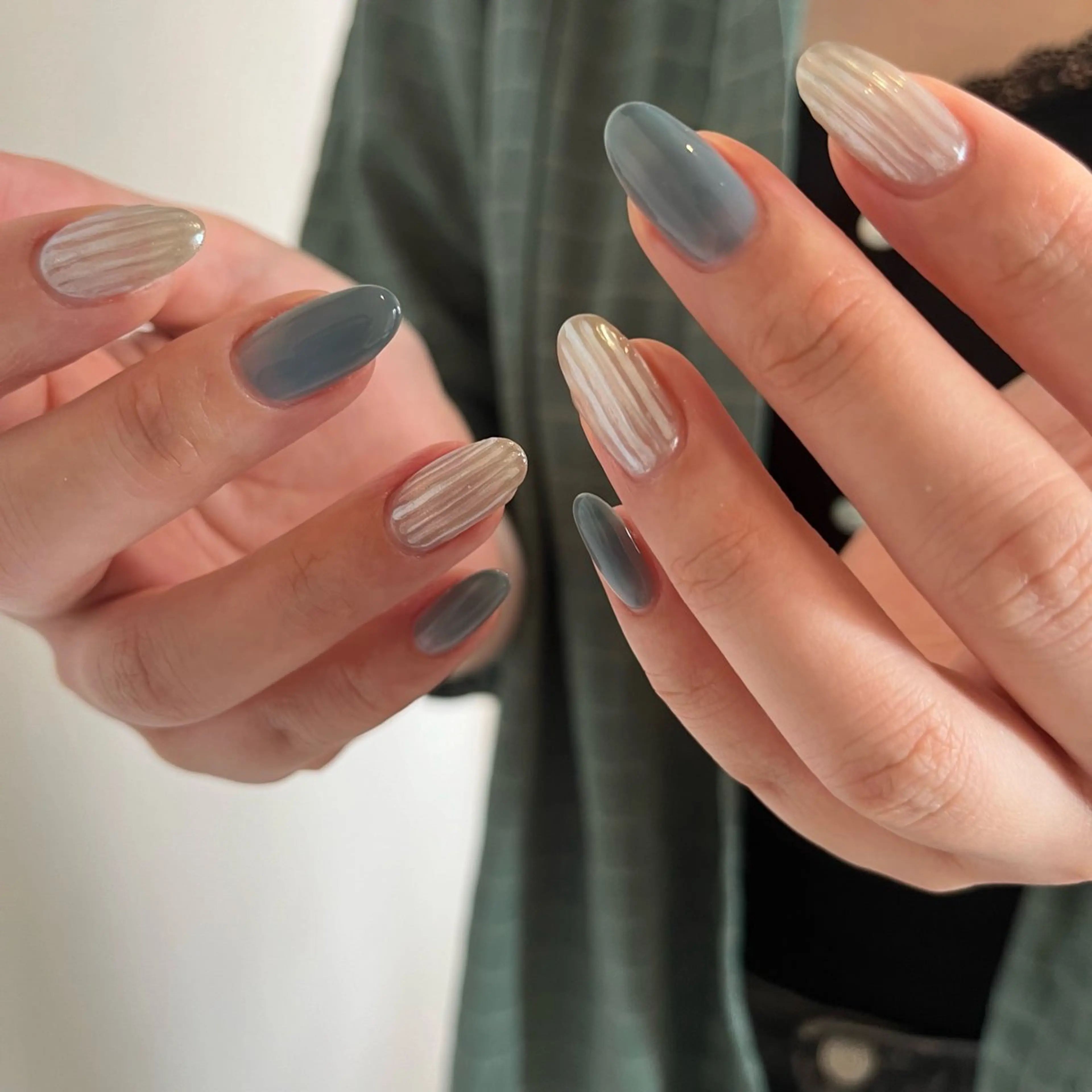 ネイル マグネットネイル ミラーネイル 持ち込み luster shihoのネイルデザイン