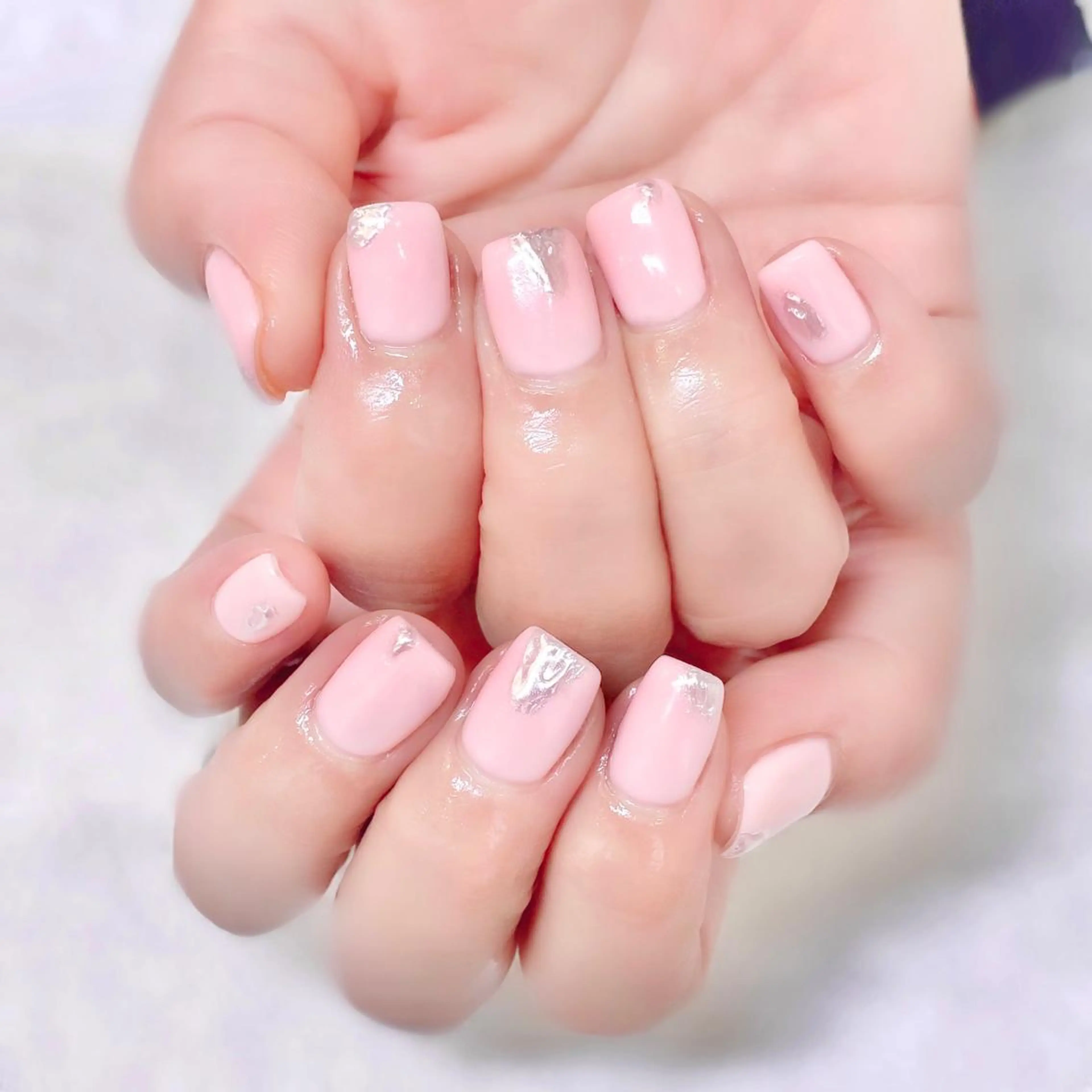 ネイル ジェルネイル ミラーネイル ニュアンスネイル パラジェル シンプルネイル LUNARJE YUKARIのエステ・リラクイメージ