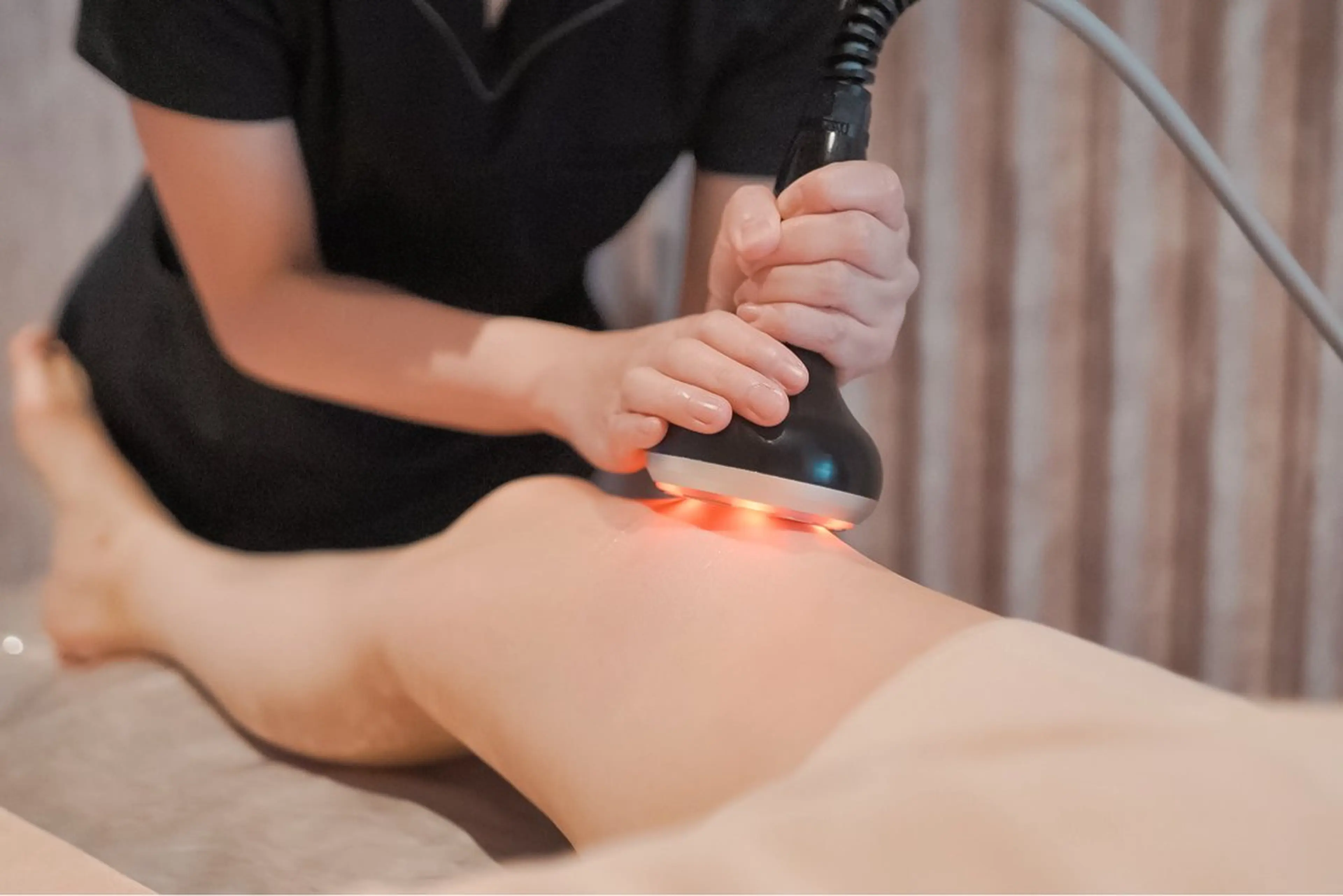 【練習モデル】全身セルライト潰しの写真