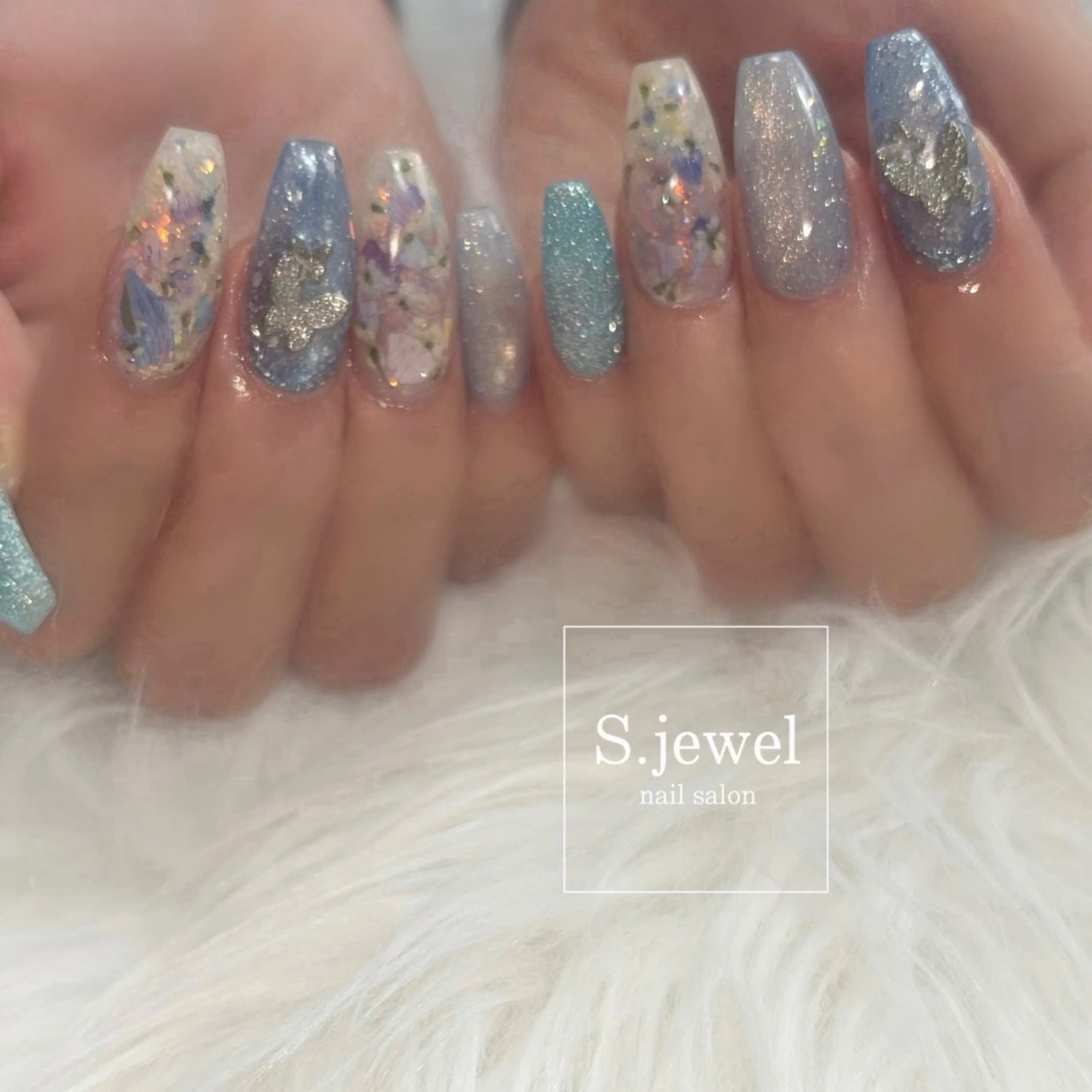 ネイル S. JEWELのネイルデザイン