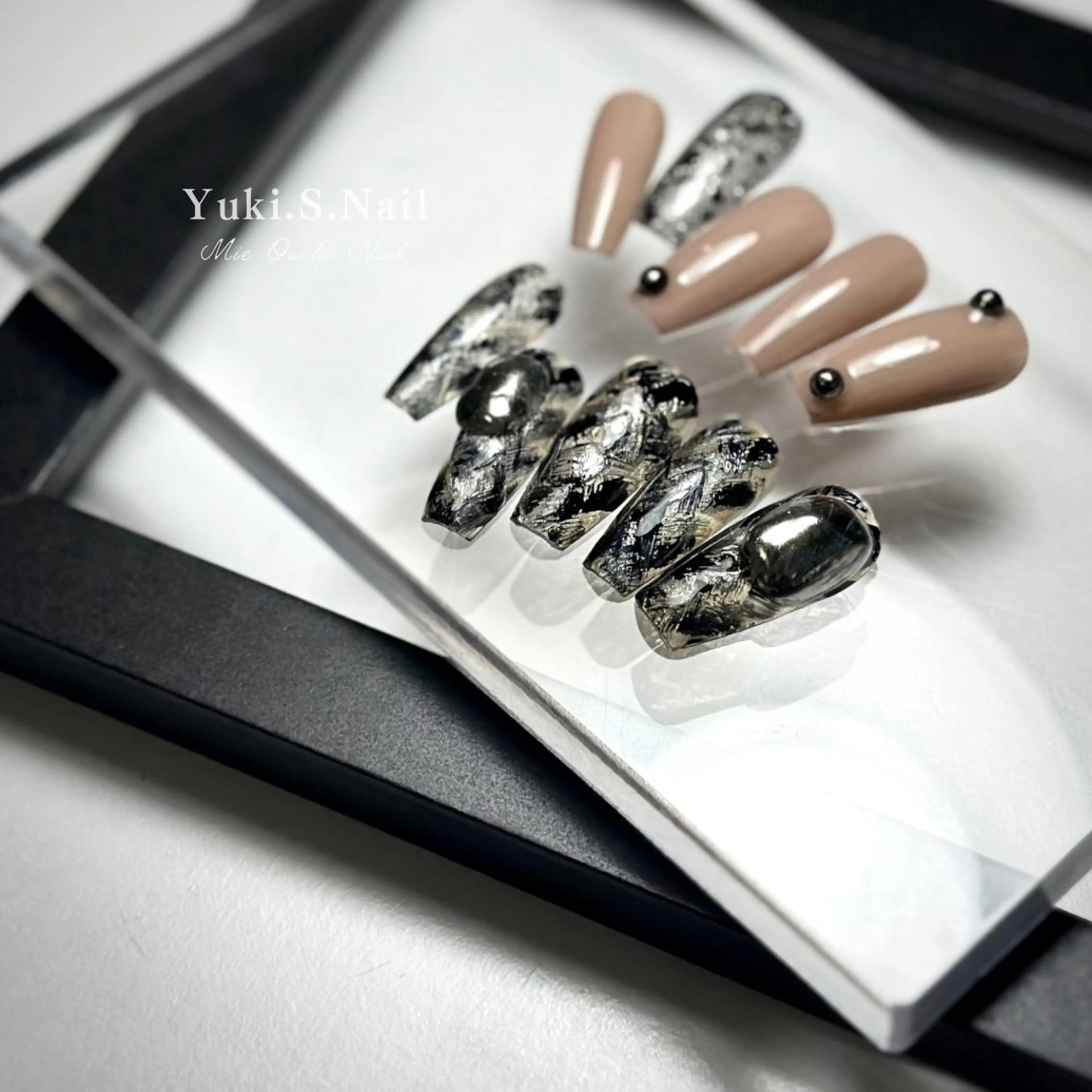 ロング ハンドネイル Yuki S.Nailのネイルデザイン