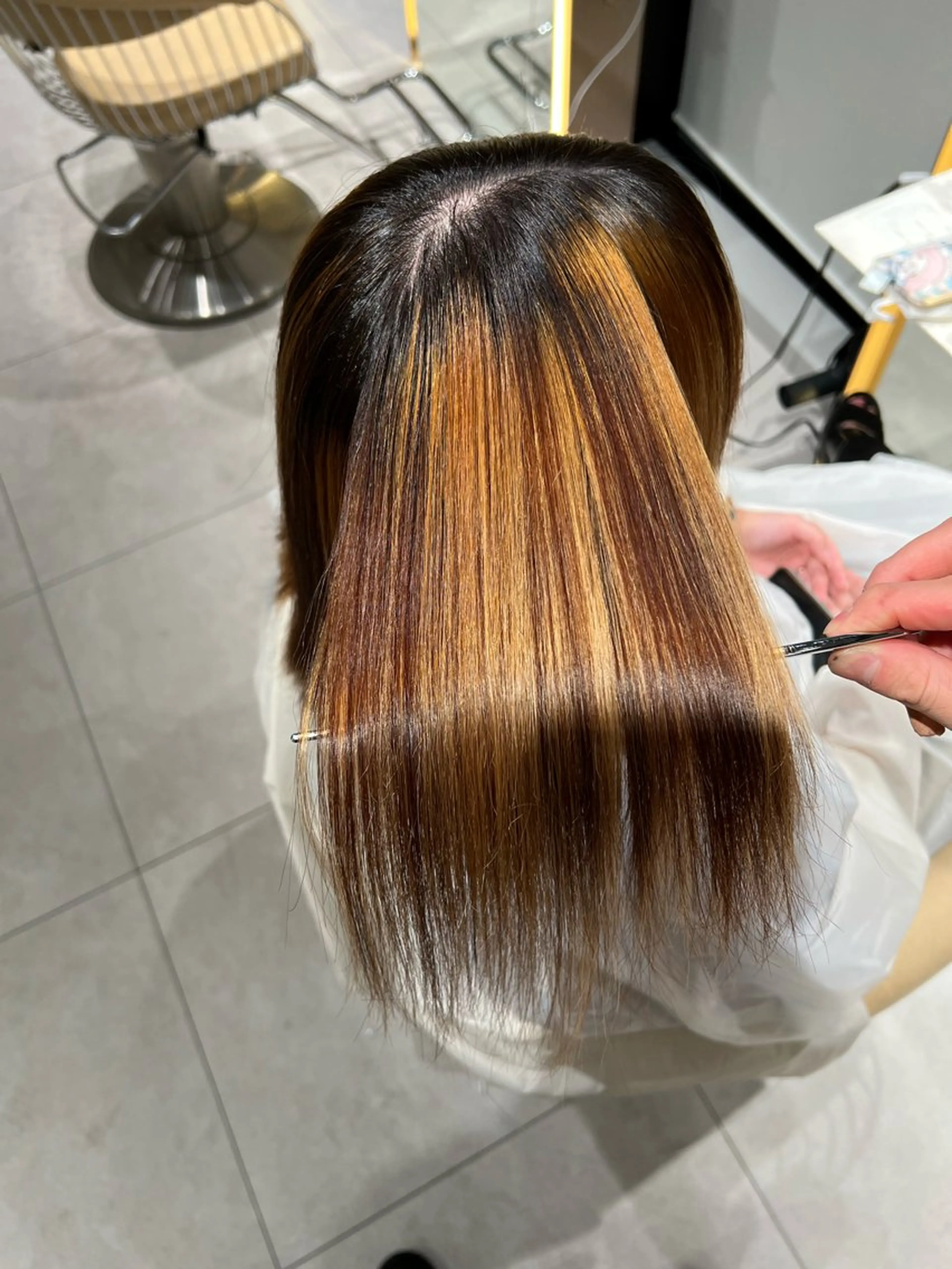 セミロング パーマ 縮毛矯正 福岡縮毛矯正✨️ ストレート 向井和輝のヘアスタイル