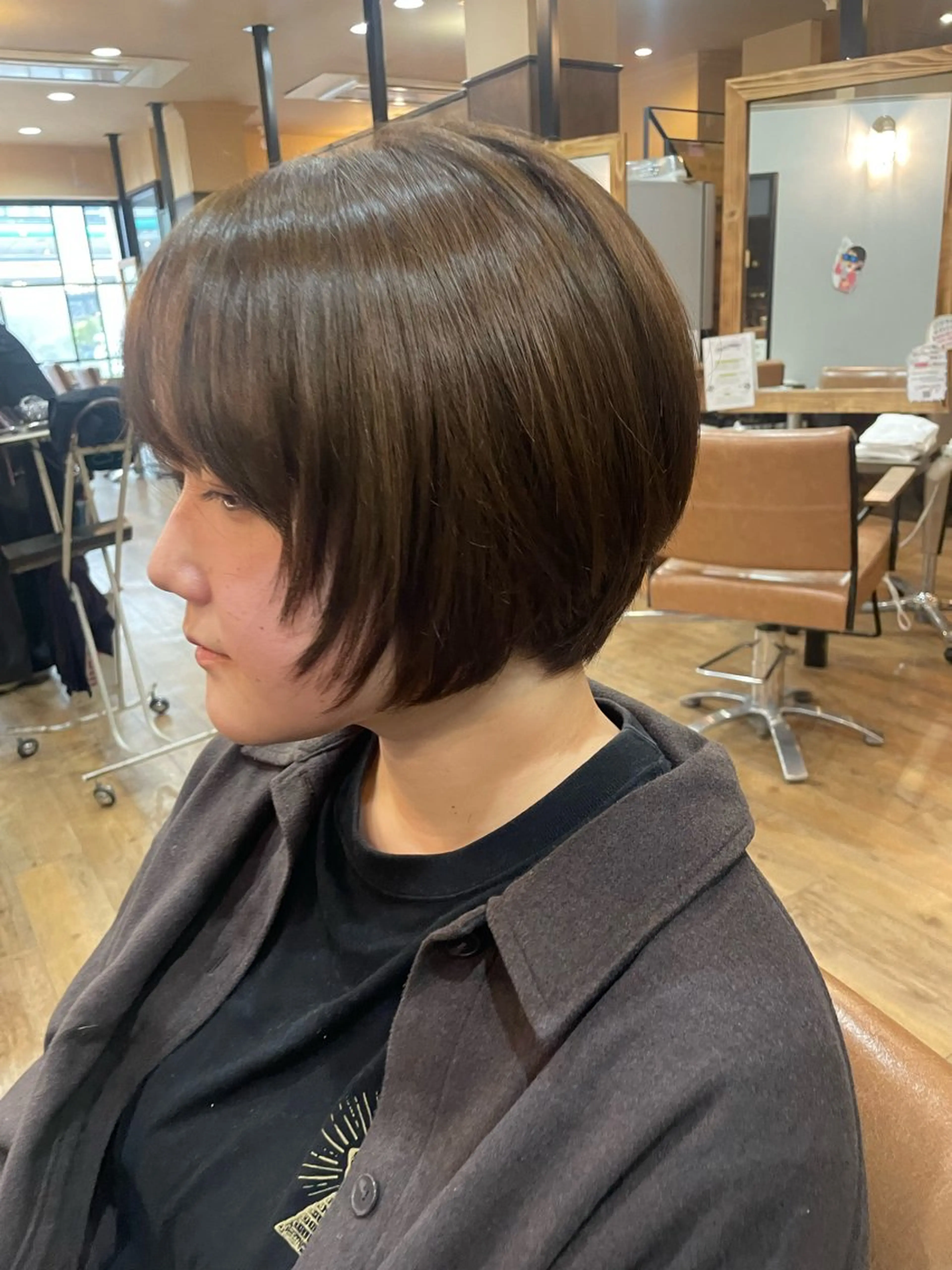 ショート 大人可愛い🧸 艶髪✨かおるのヘアスタイル