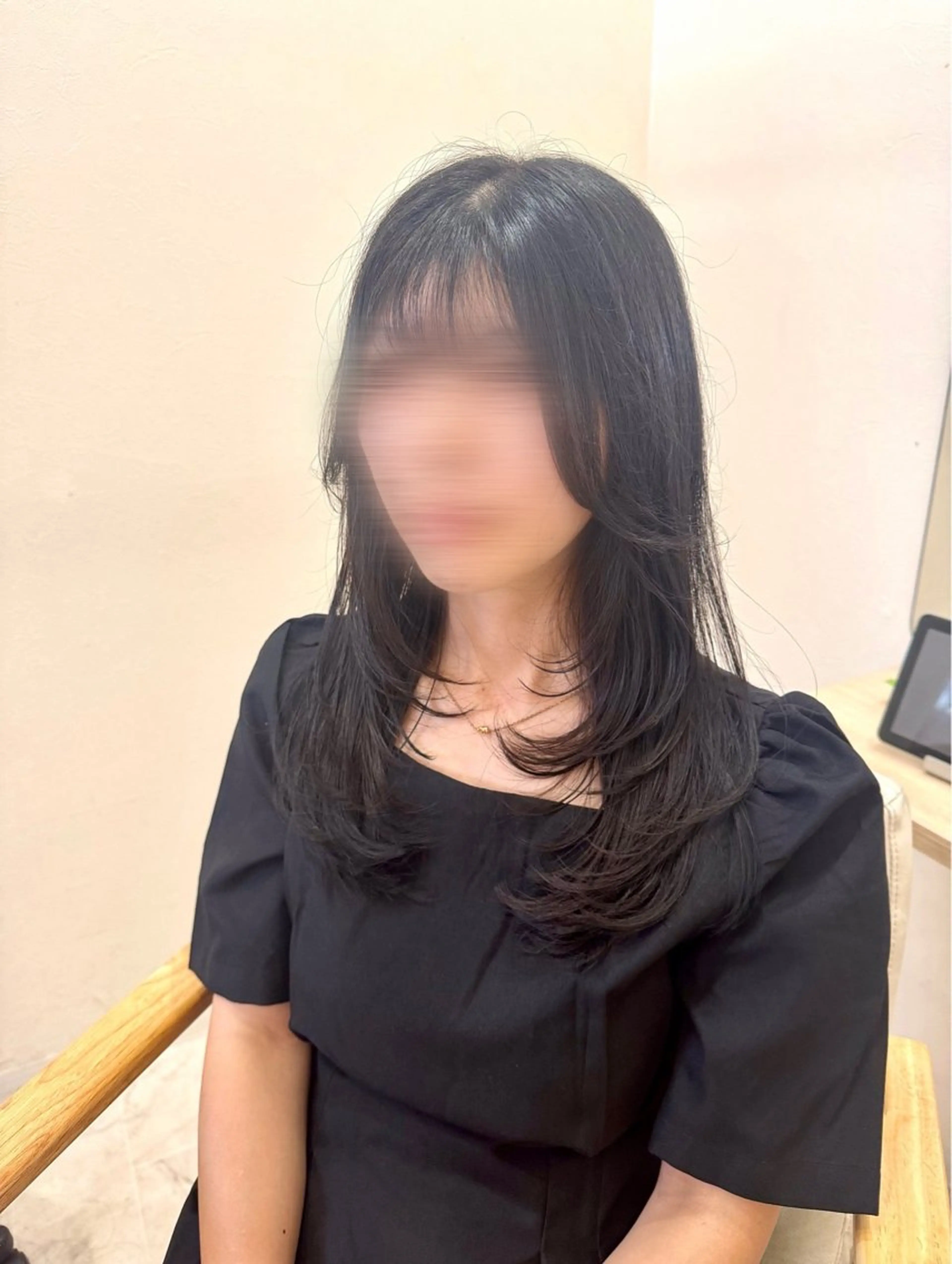 セミロング レイヤーカット カット ヘアカラー トリートメント 💎縮毛矯正/透明感 カラー💎椎葉みひろのヘアスタイル