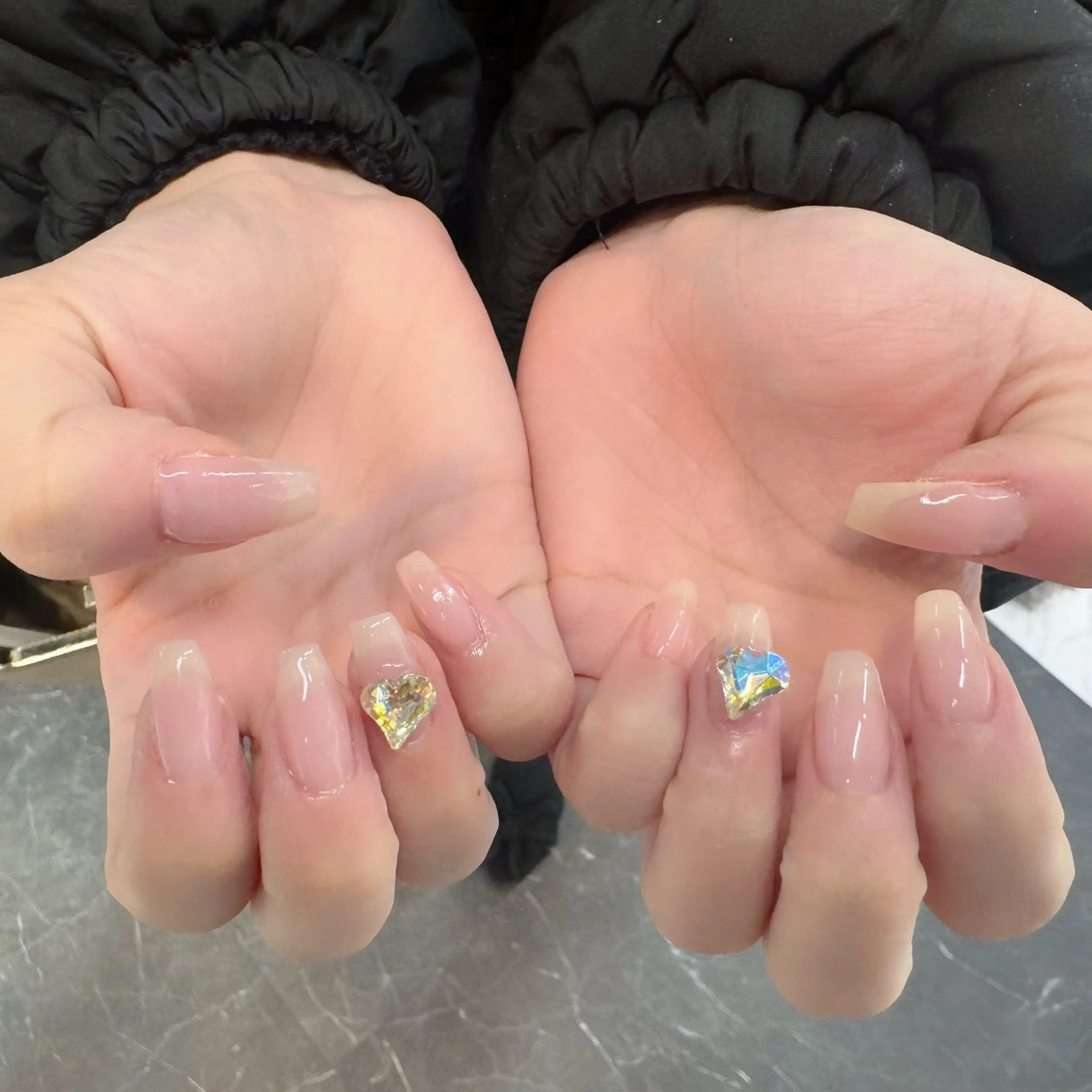 ネイル Charom Akaneのネイルデザイン