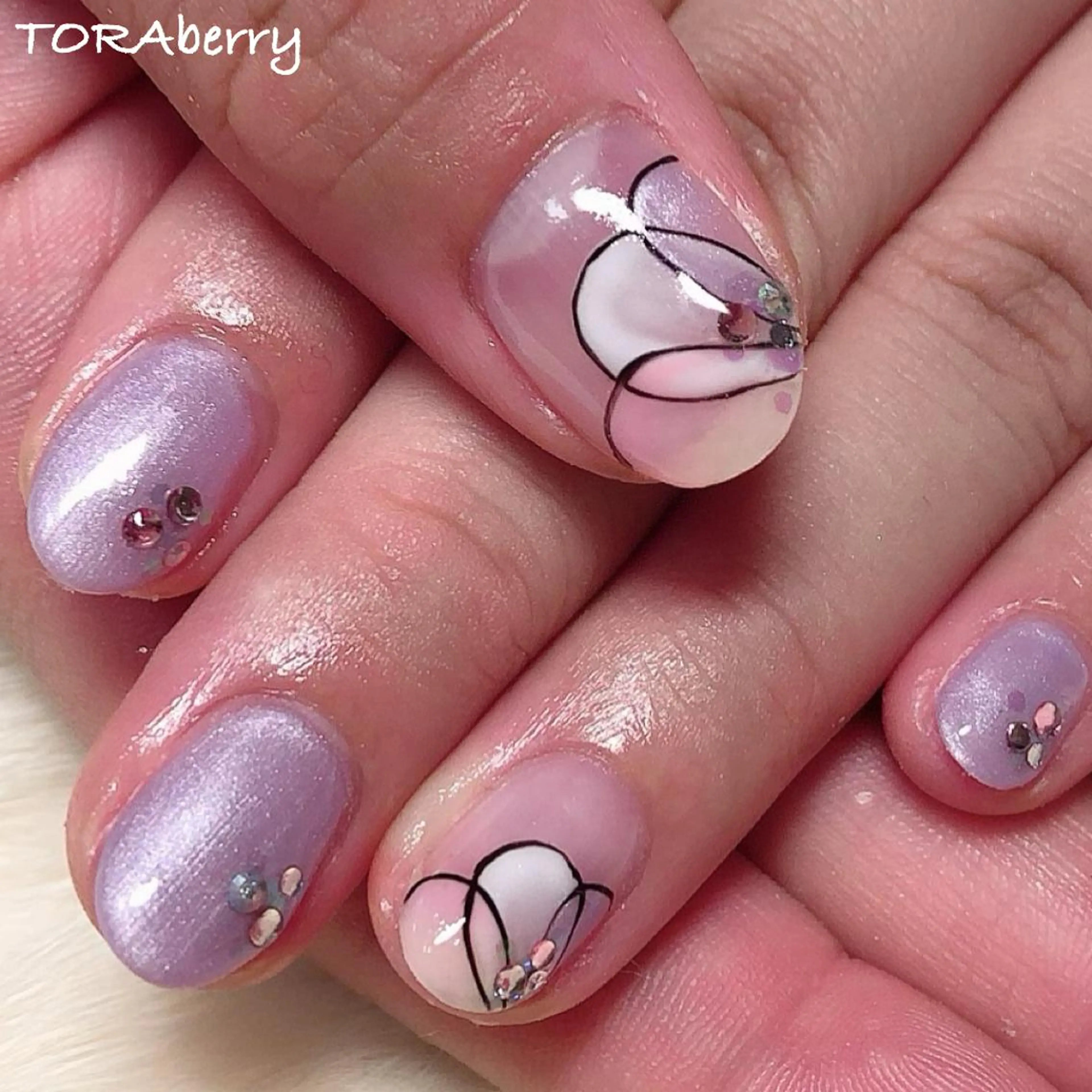 ネイル ハンドネイル ネイリスト なつみのネイルデザイン