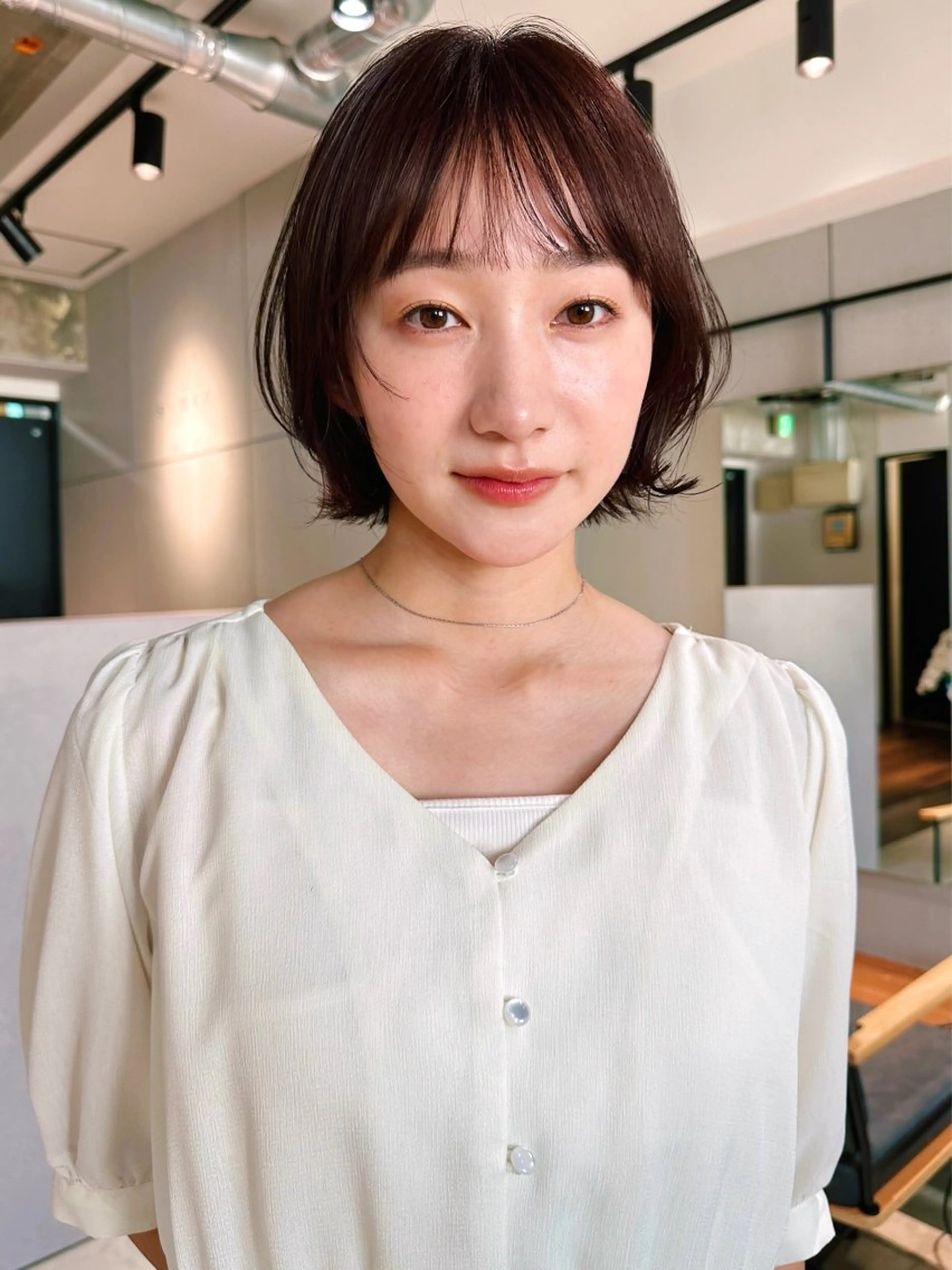 ショート カラー パーマ 🫧小顔×似合わせ× 透明感カラー🫧のヘアスタイル