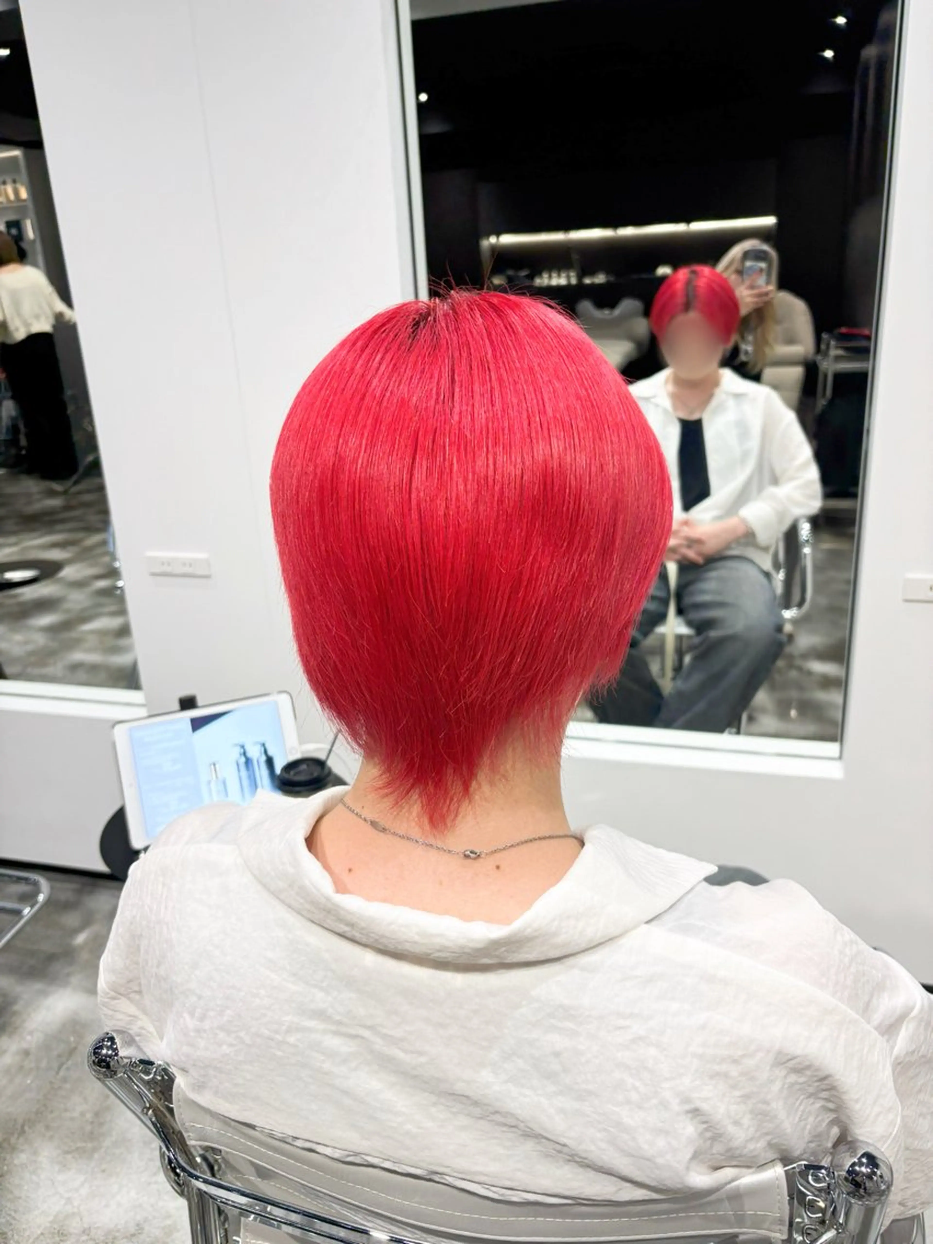 ショート カラー ブリーチ ブロンド ヘアカラー ミント/千葉 /モデル募集中のヘアスタイル