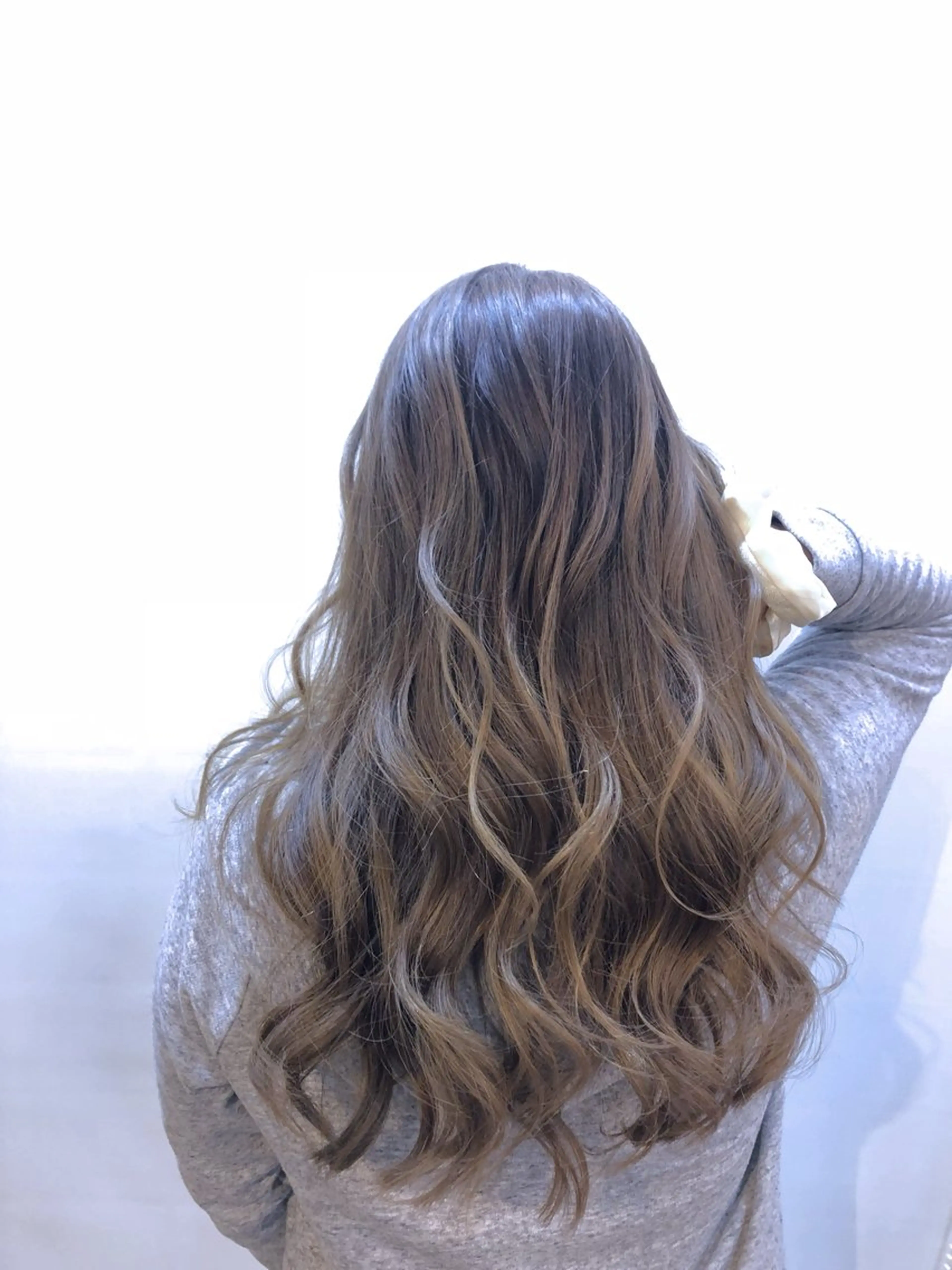 ロング レイヤーカット カット ヘアカラー トリートメント 美容室難民様向け 美容師/はるかのヘアスタイル