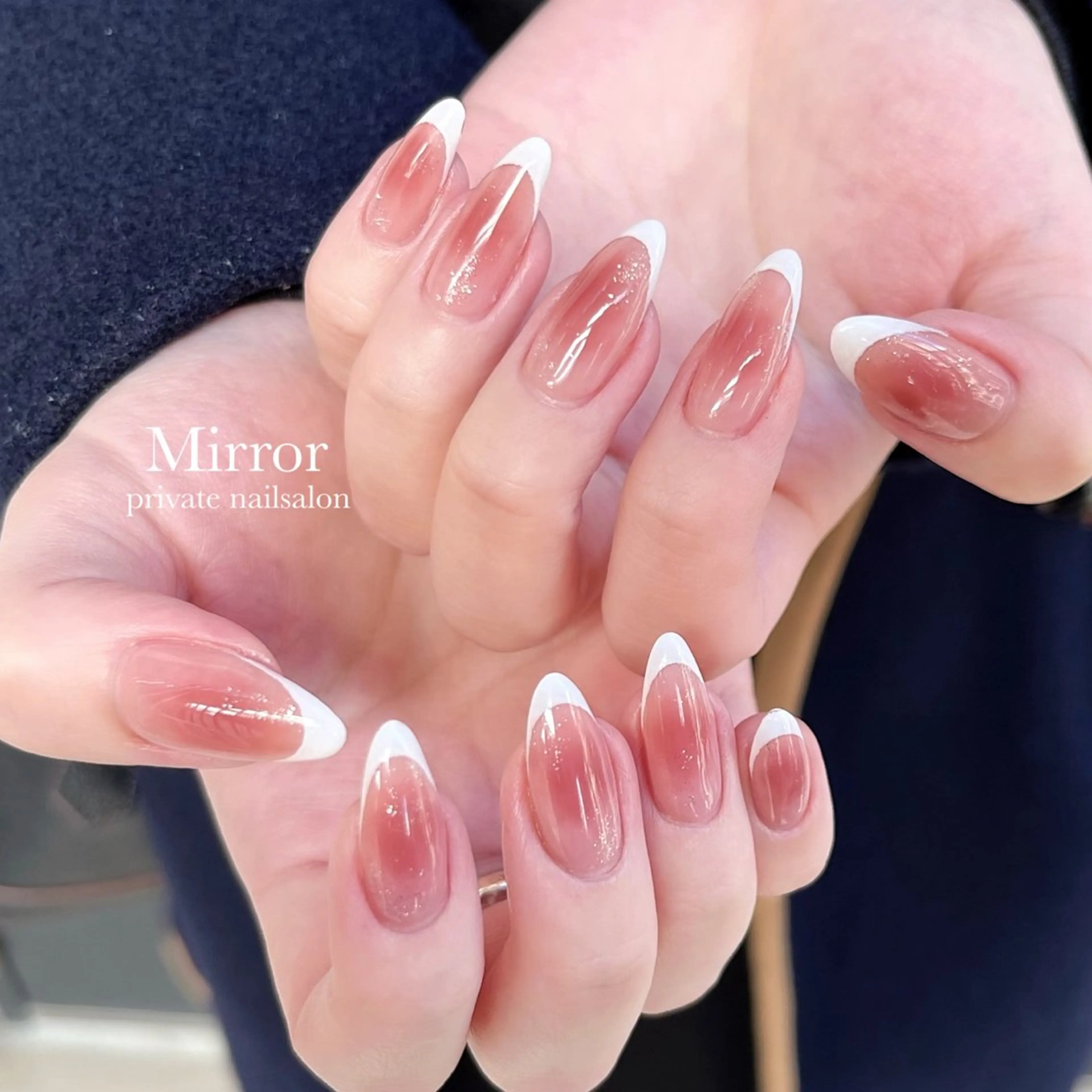 ネイル チークネイル nailsalon Mirrorのネイルデザイン